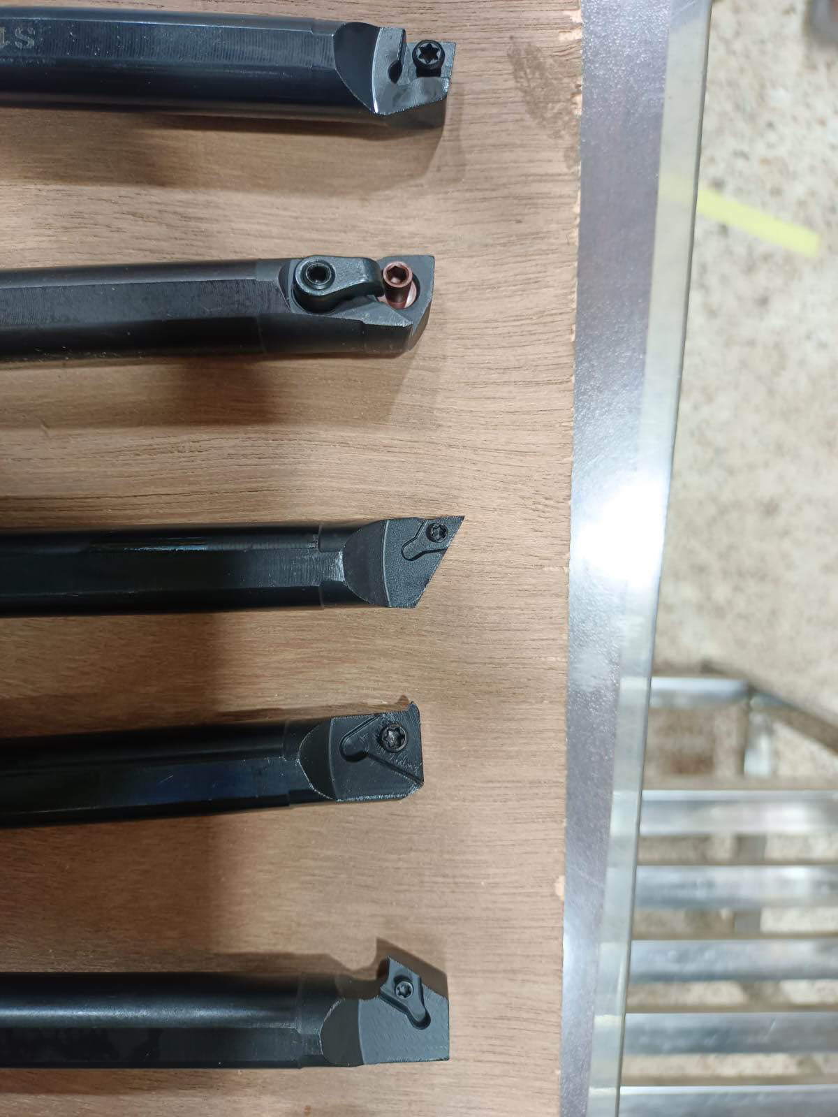 CNC INSERT CNMG/DNMG/SNMG/TNMG/VNMG/WNMG/APMT/MGMN Carbide 10 pcs/plastic box 10 pcs ISO Finishing, Semi-finishing and roughing. 