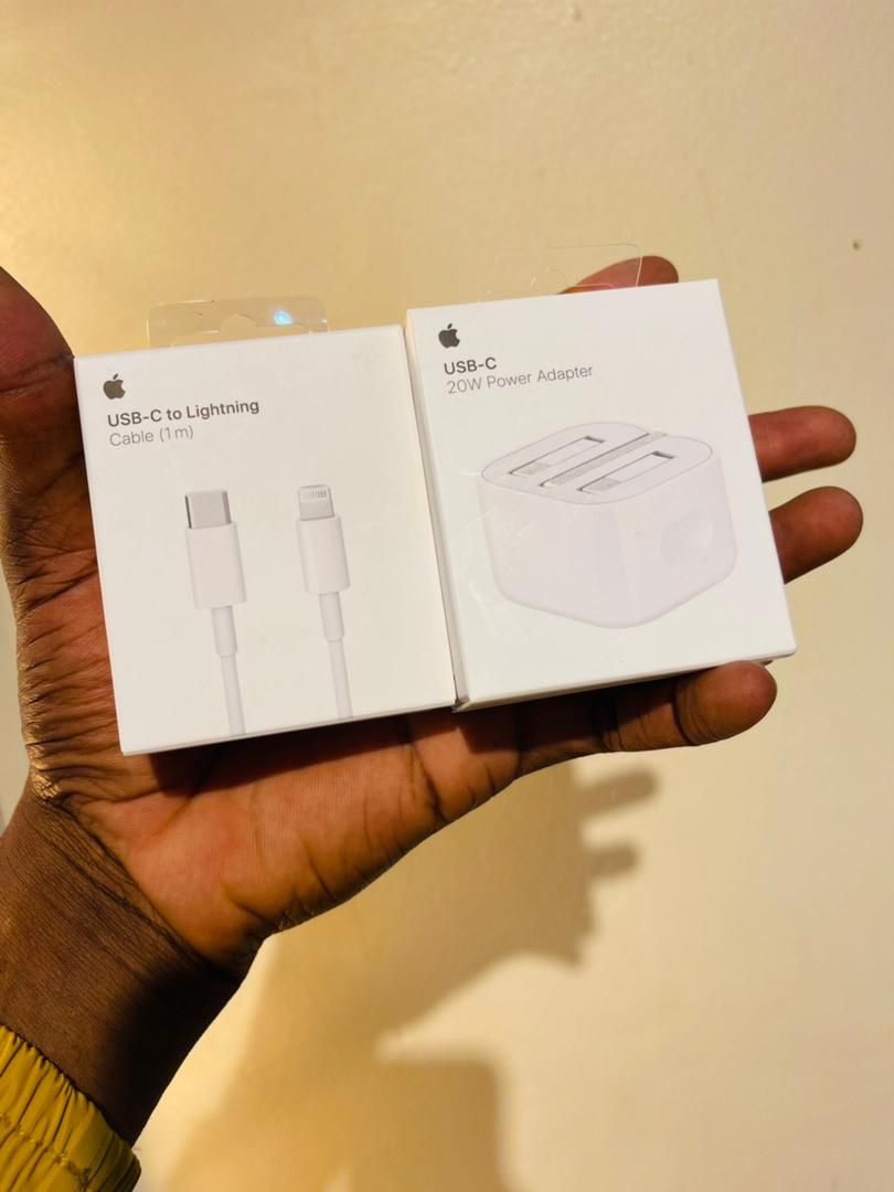 iPhone 20W Fast Charger 3 Pin