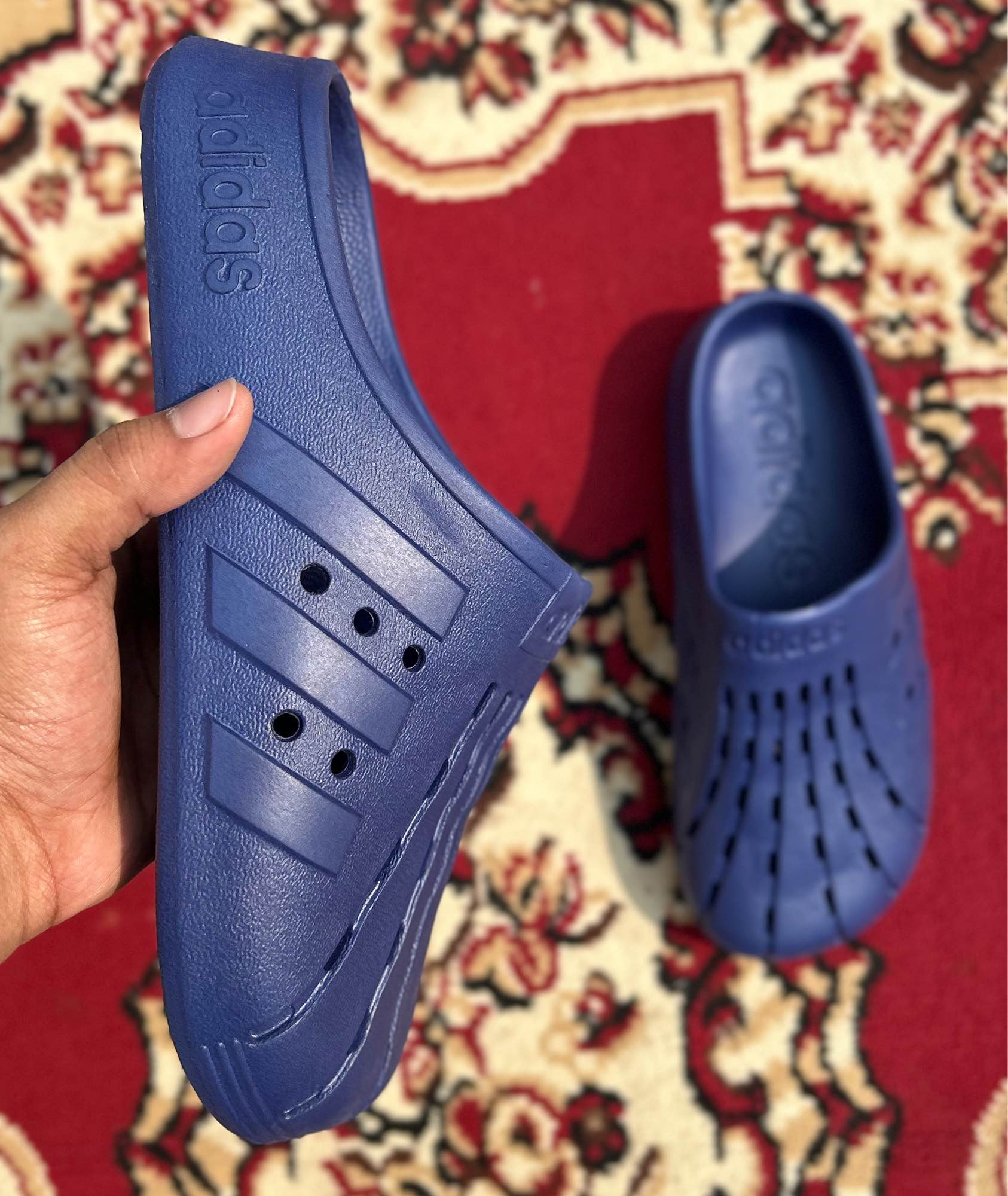 New Comfortable Adilette Clogs Slip-on Crocs Shoes Sandals for Men. 