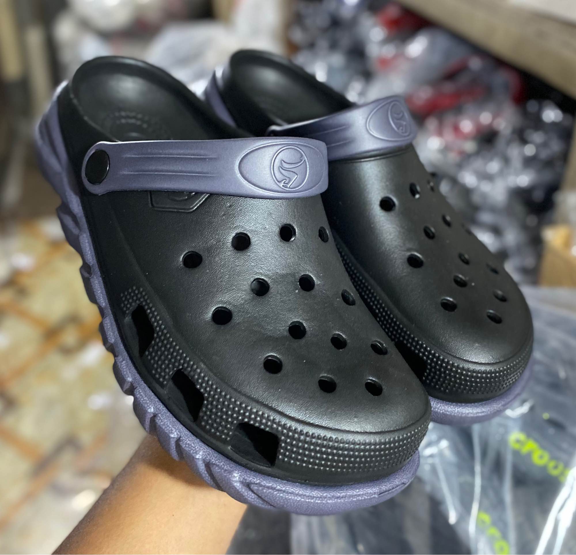 New Super Comfortable EVA Rubber High Quality Anti-Slippery Casual Crocs Clogs Sandals for Men. 
