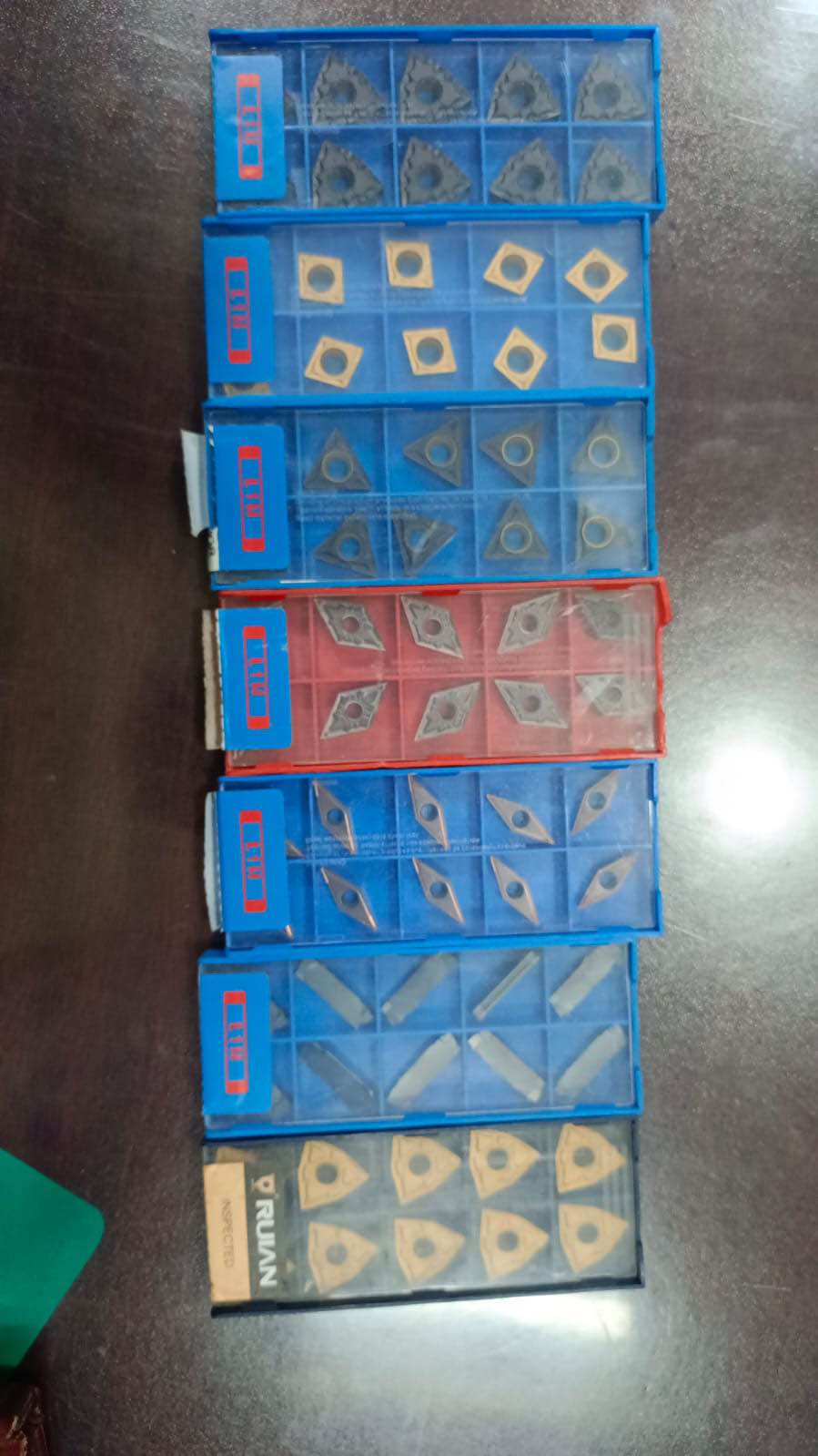 CNC INSERT CNMG/DNMG/SNMG/TNMG/VNMG/WNMG/APMT/MGMN Carbide 10 pcs/plastic box 10 pcs ISO Finishing, Semi-finishing and roughing. 