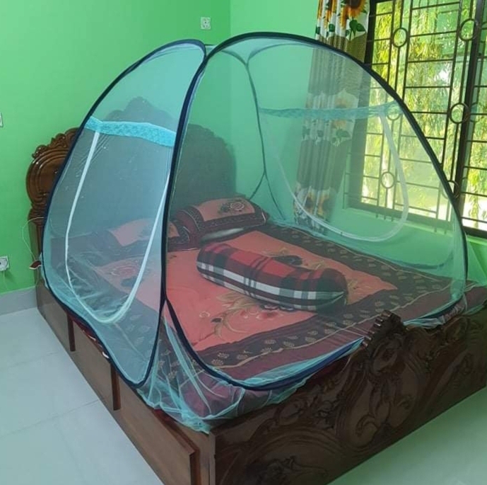 Foldable Self standing Mosquito net for double bed. 