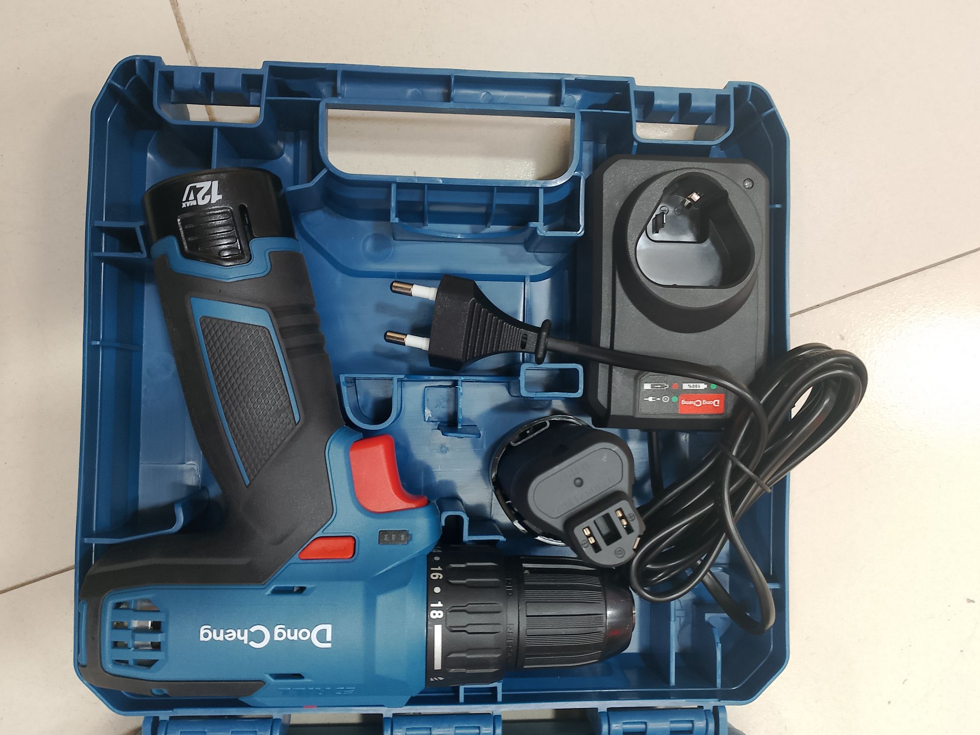 Cordless Drill Machine Dongcheng DCJZ1202. 
