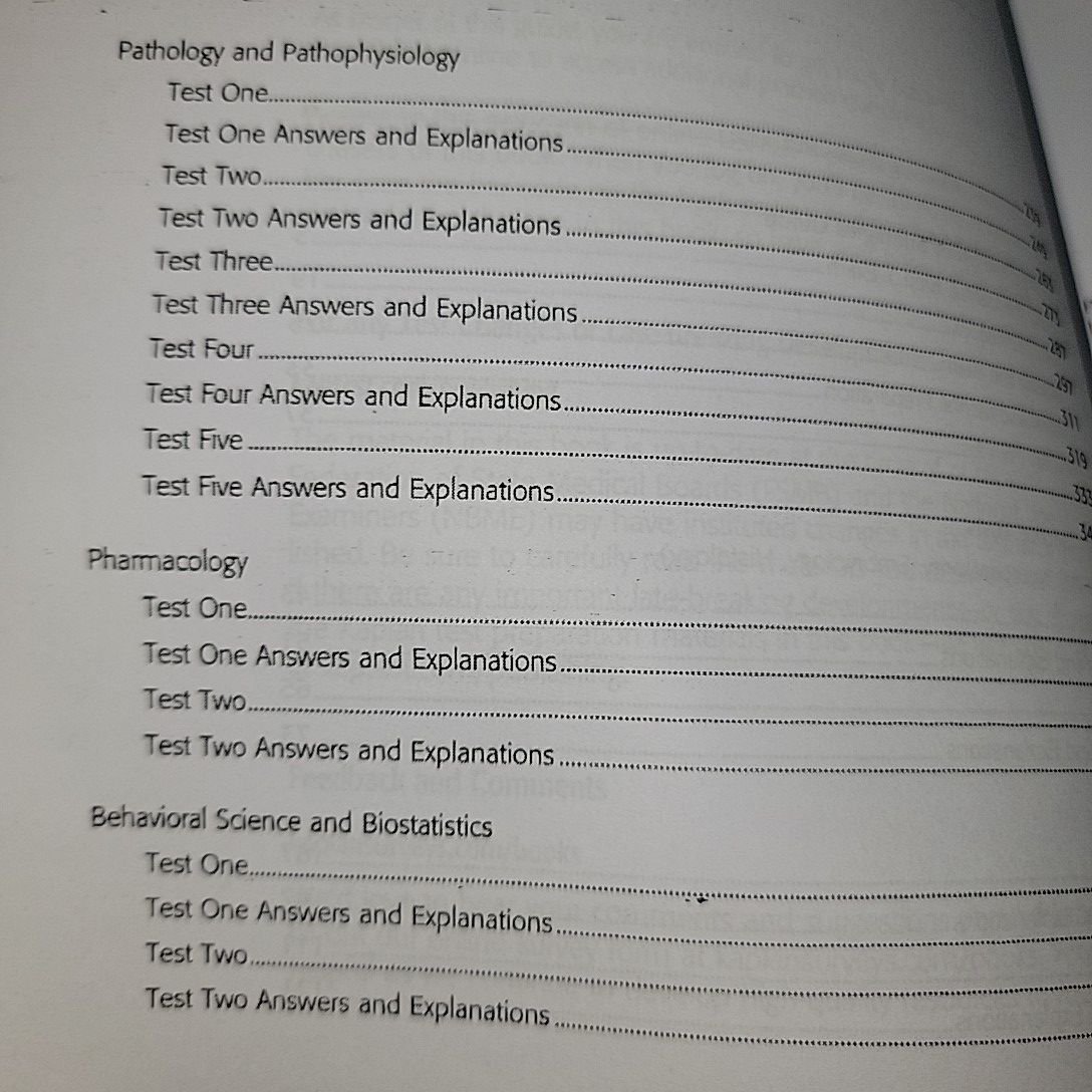 USMLE Step 1 Q-Book. 