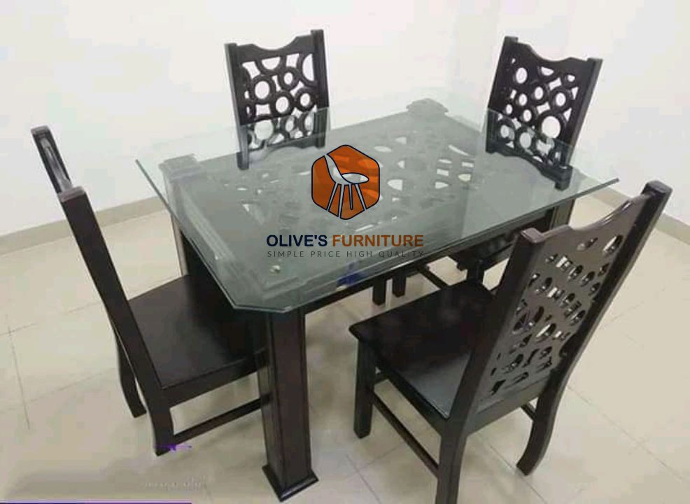 Dining Table 4 Chair 10 mm glass