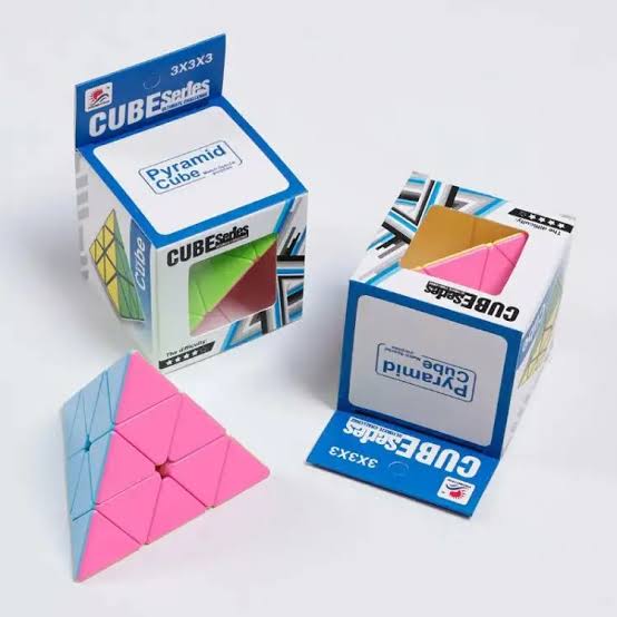 Best Premium Pyramid Speed Magic cube - Cube Series, Rubik's Cube (3*3*3) - PYRAMINX. 