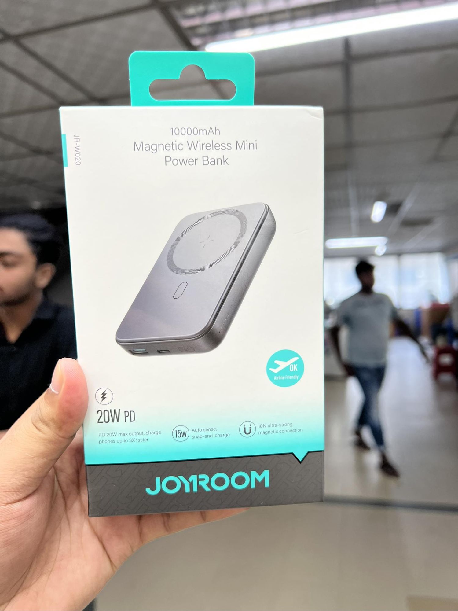 Joyroom JR-W020 20W Magnetic Wireless Charging Power Bank 10000mAh

 (0 reviews. 