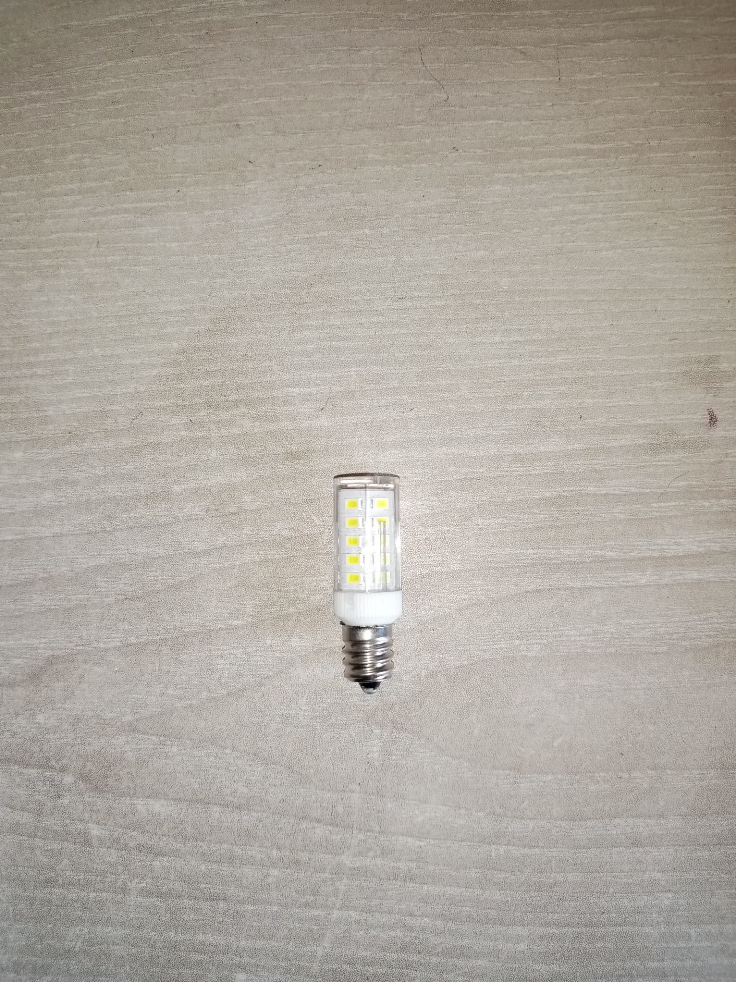1 Pcs Best Quality Led Fridge Light Bulbs E12 (12 mm), E14 (14 mm), E17 (17mm), 15 W, 220 - 240 V. 