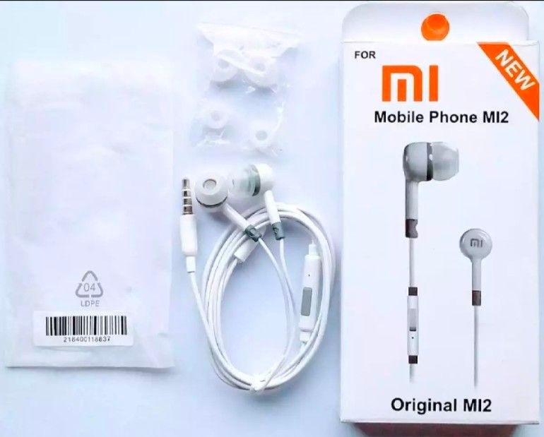 Mi2 In Ear Stereo Earphone with Mic & 2 Pair Extra Earbuds Compatible For All Mobile | ear phone /MI2 headphone for xiaomi/MI MI Android Earphone MI2 Mi 2 Earphone For Android | MI Earphone for Android-White Color | xiaomi Android. 