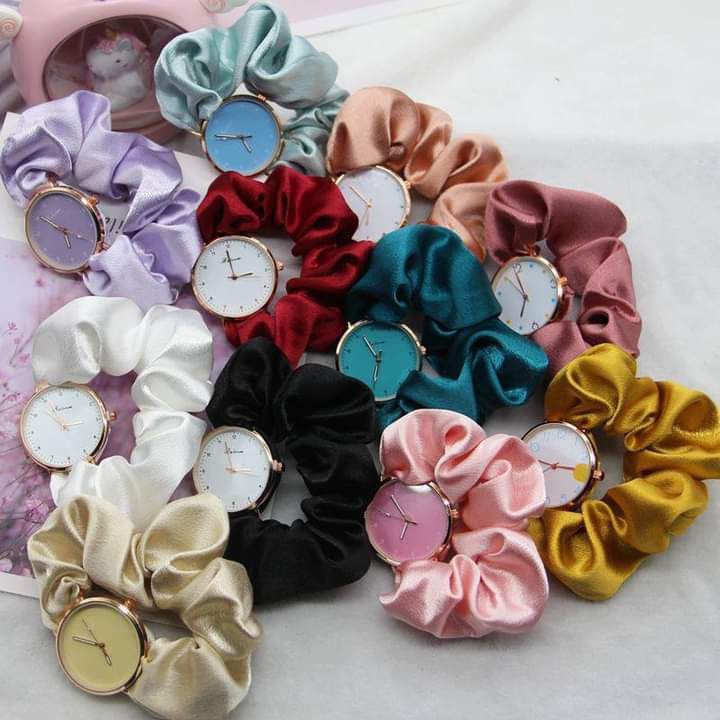 Analog Scrunches Watch