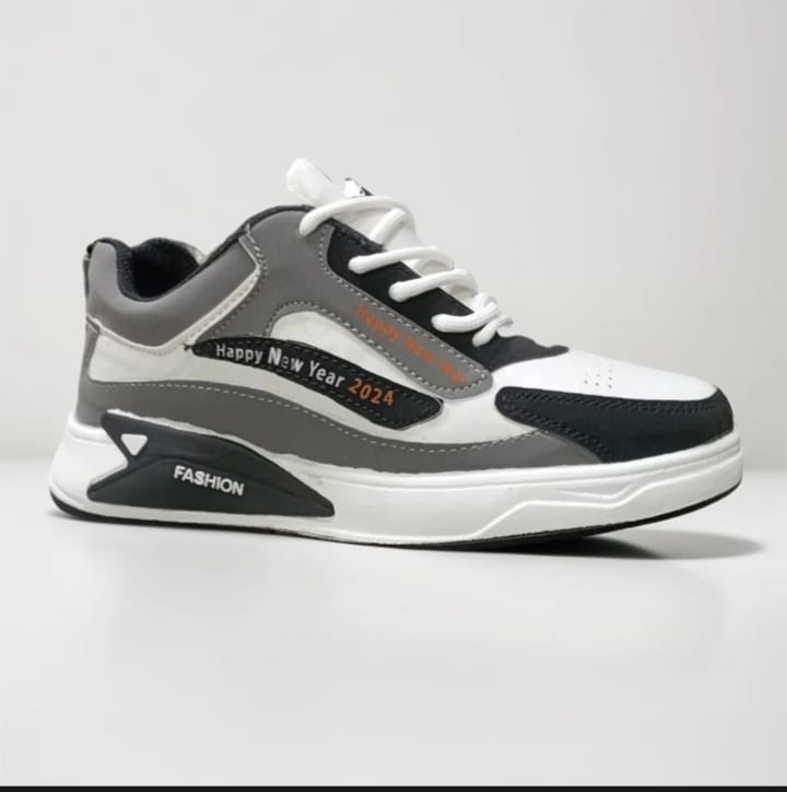 Stylish and Fashionable Winter and Summer Sneakers for Men