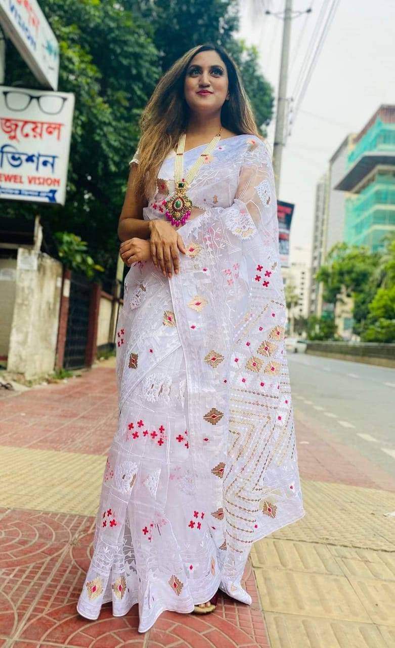 Skin print white saree for Women's. best quality.same as picture. real picture added to this list. normal washable.