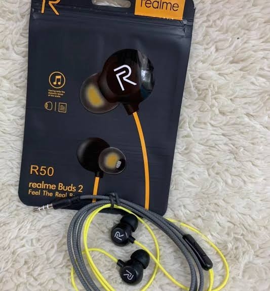 realme r50 price