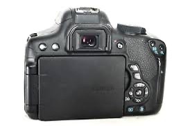 Canon EOS 760D Digital SLR Camera 5 fps continuous shooting, APS-C CMOS sensor, 24.2 Megapixel - Body Only Black. 