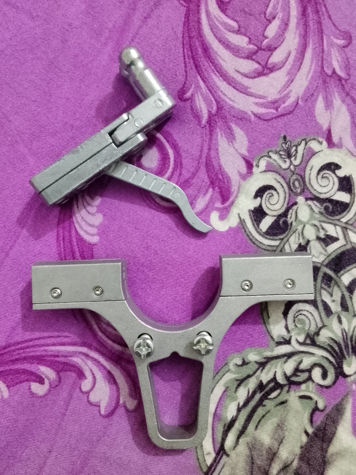 Head And Release Device Parts. 