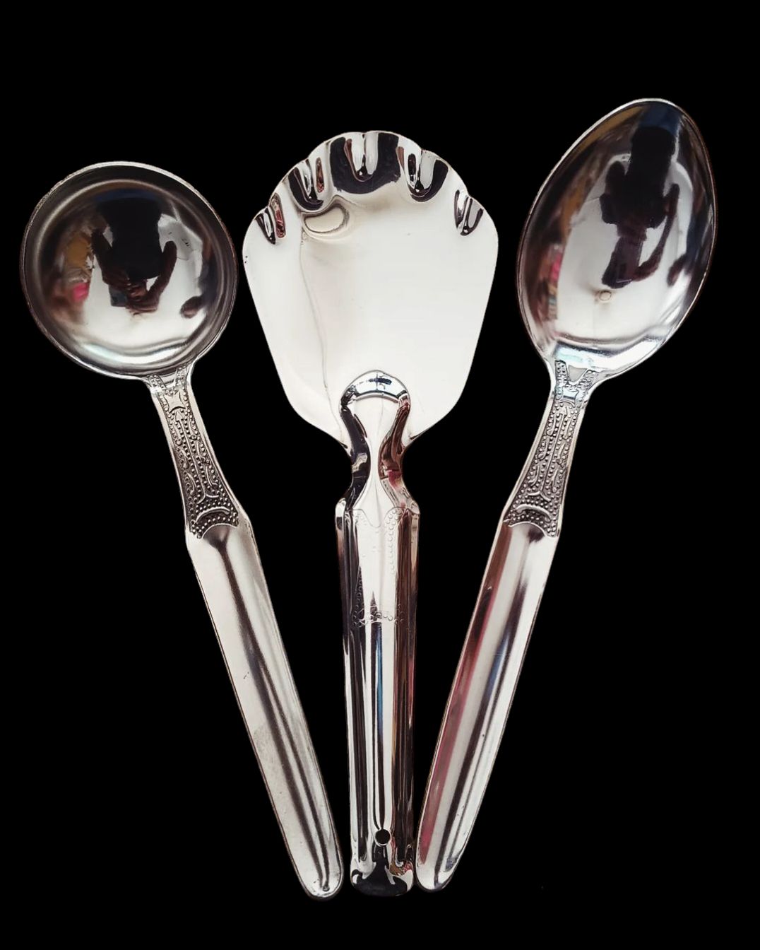 Stainless Steel Designer Serving Spoon and Spatula Set - 1 Ladle, 1Solid Spoons, and 1 Rice Spoon (Set of 3m. 