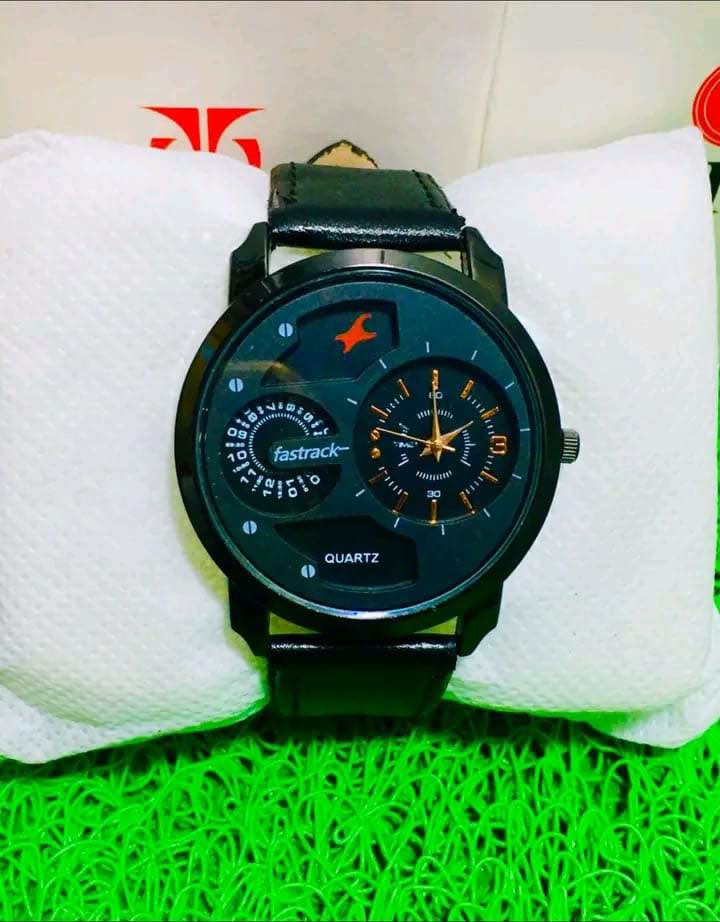 Watch 💥 Fashionable clock 🛍️ Man's watch ❤️ Hat gori🌟