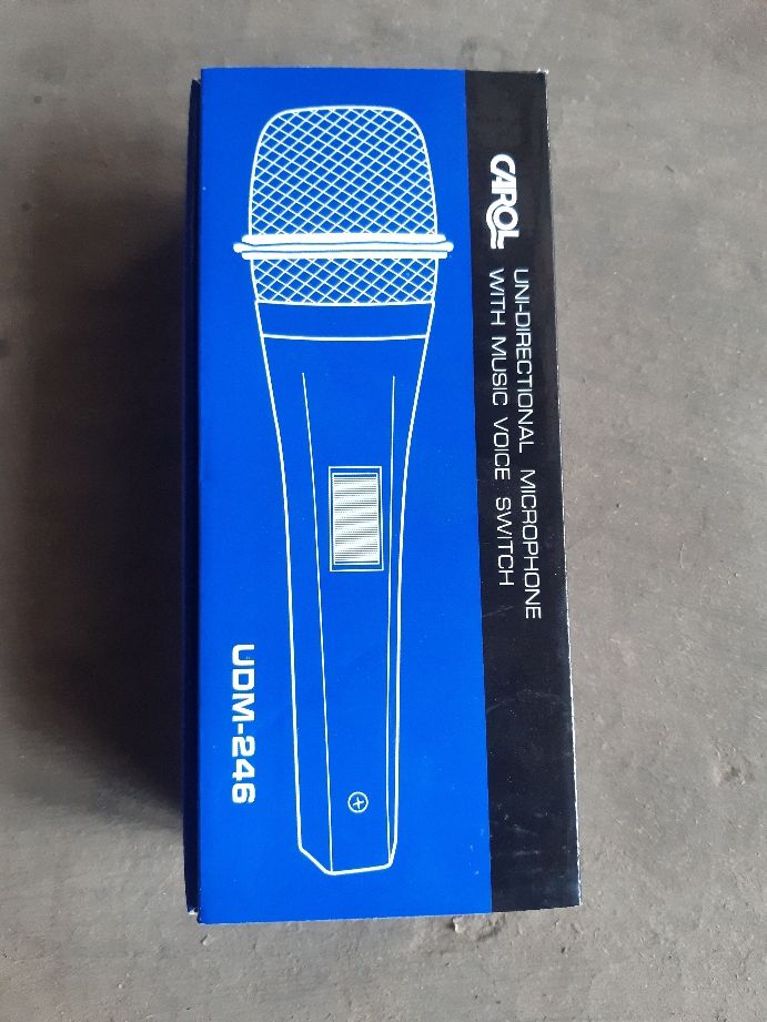 Uni-directional dynamic microphone, Carol Micro Phone - UDM 246 Made In Taiwan. 