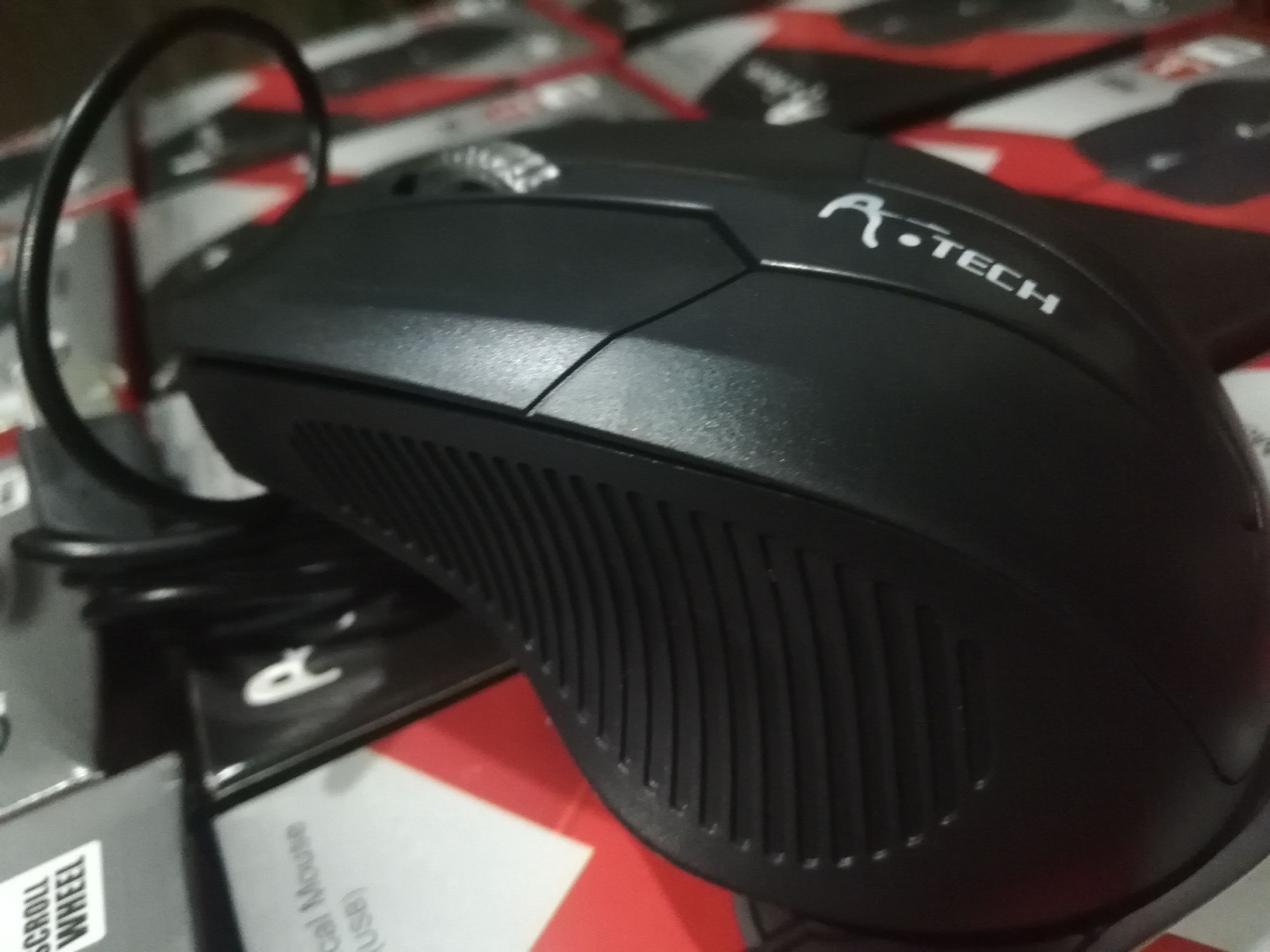A.TECH (USB) optical Mouse model (Op185). 