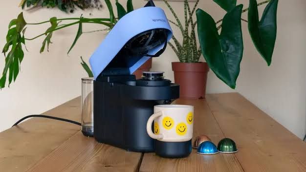 Mini Coffee Machine Nespresso vertuo Pop. 