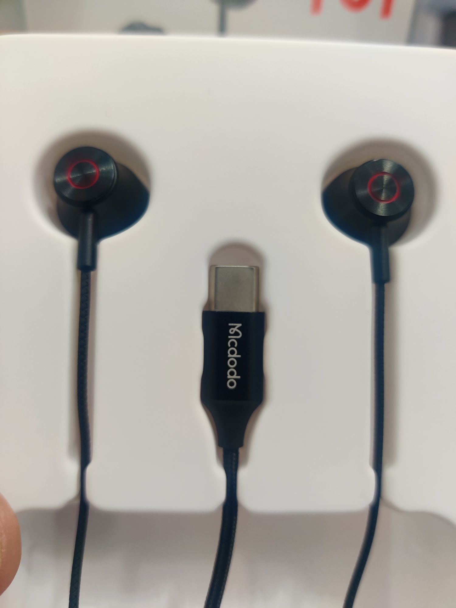 For Iphone 15 Series and Samsung, OnePlus , mi and Google Mcdodo Hp-4070 Type-c Digital Earphone. 