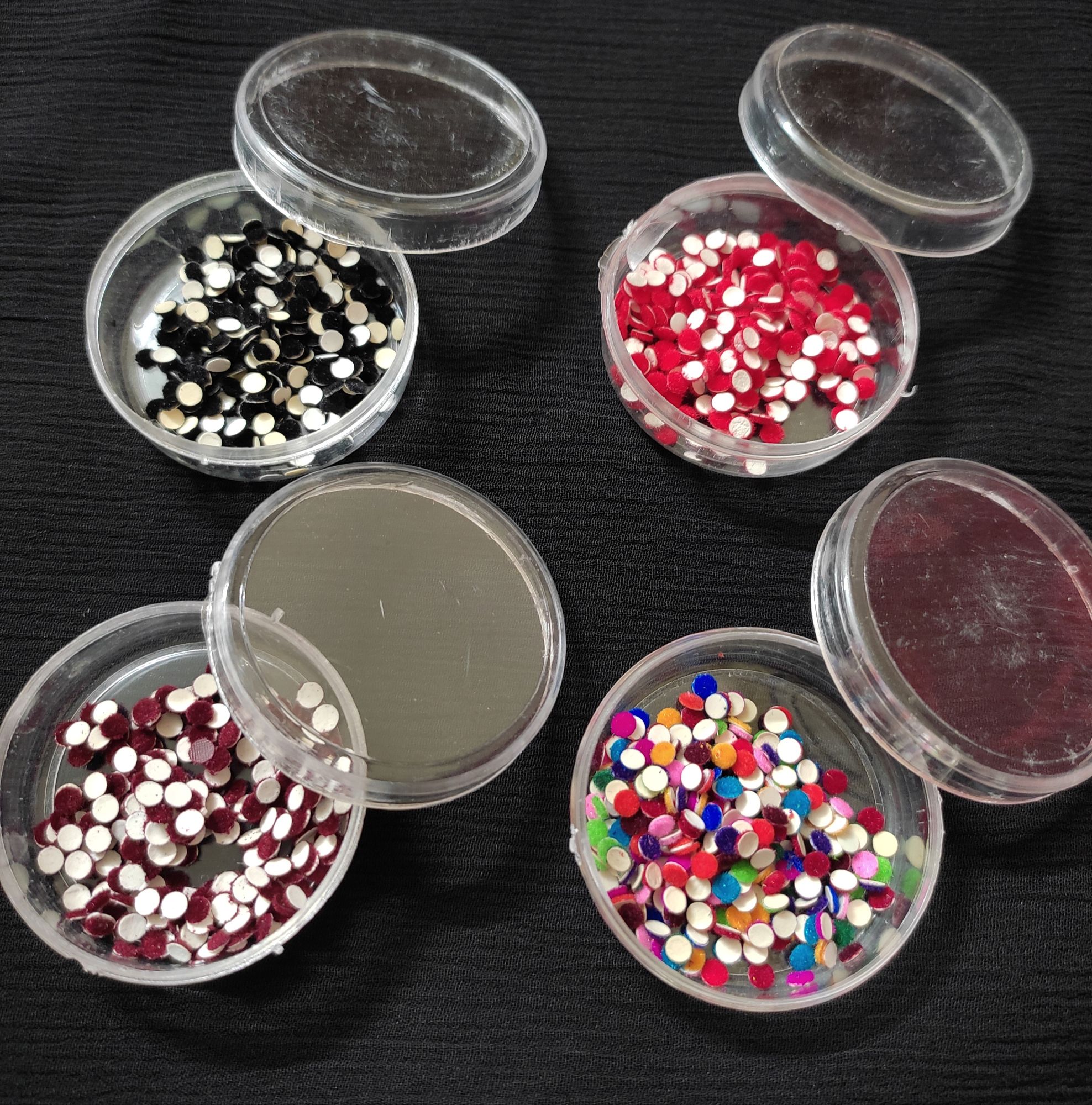 4 box small combo bindi for girls(100pc bindi on 1box). sticker bindi / forhead jewellery/ tip for women