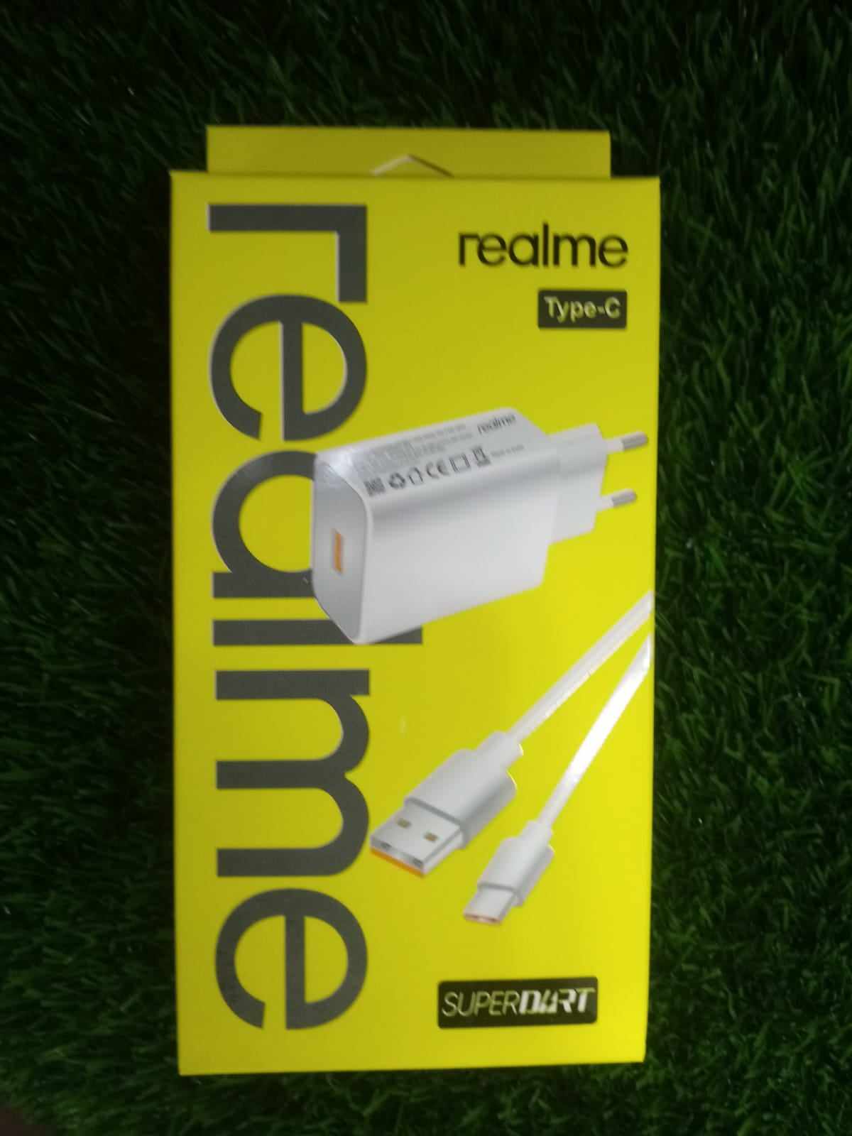 33W Fast Charger for mi/oppo/vivo/Realme/Samsung/redmi showing quick charge. 