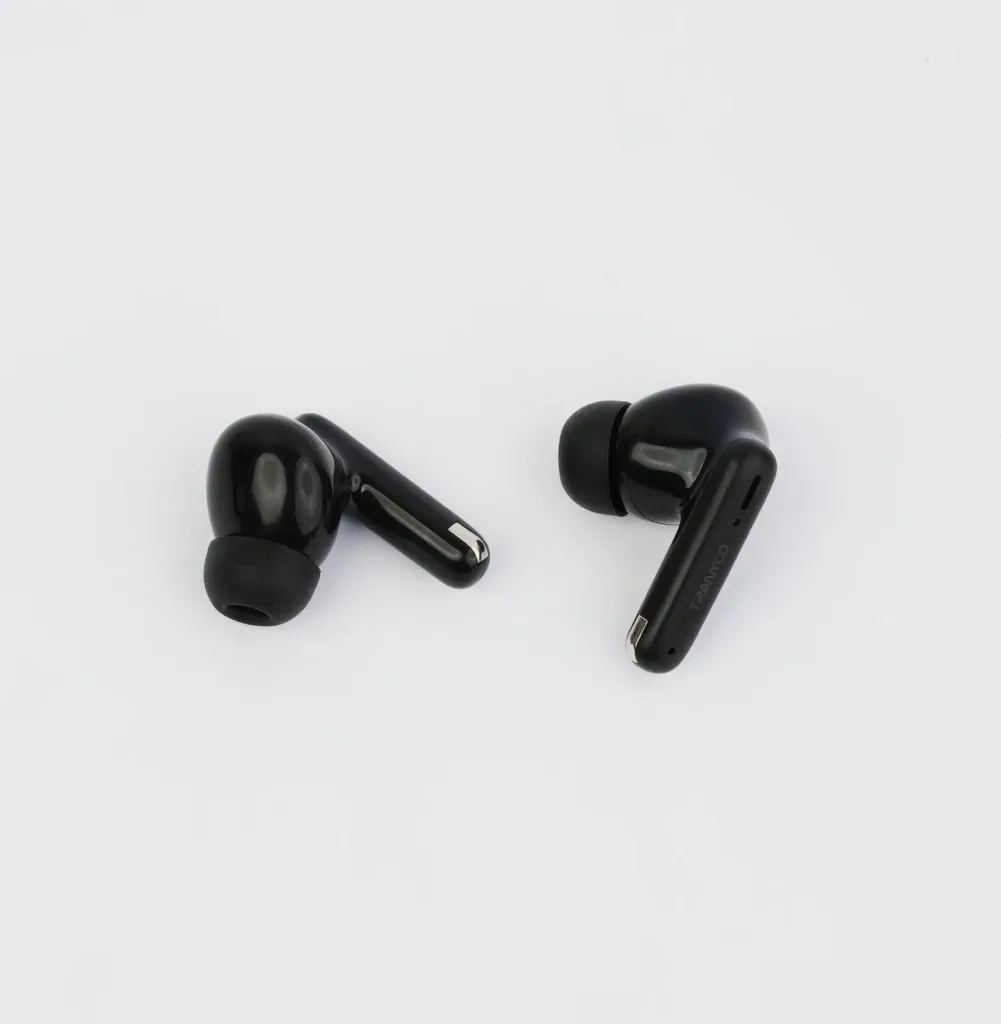 TRANYOO T M26 Wireless TWS Bluetooth Earbuds with High Bass, Noise Reduction, Touch Control, and 250mAh Battery. 