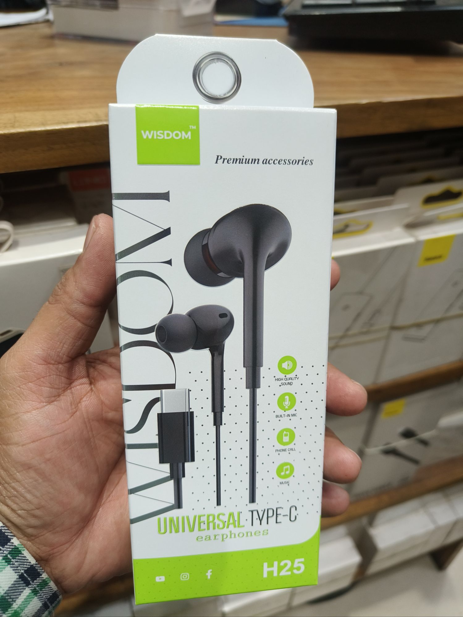 WISDOM H25 Universal Type-C Earphone All Mobile phone model Supported. 