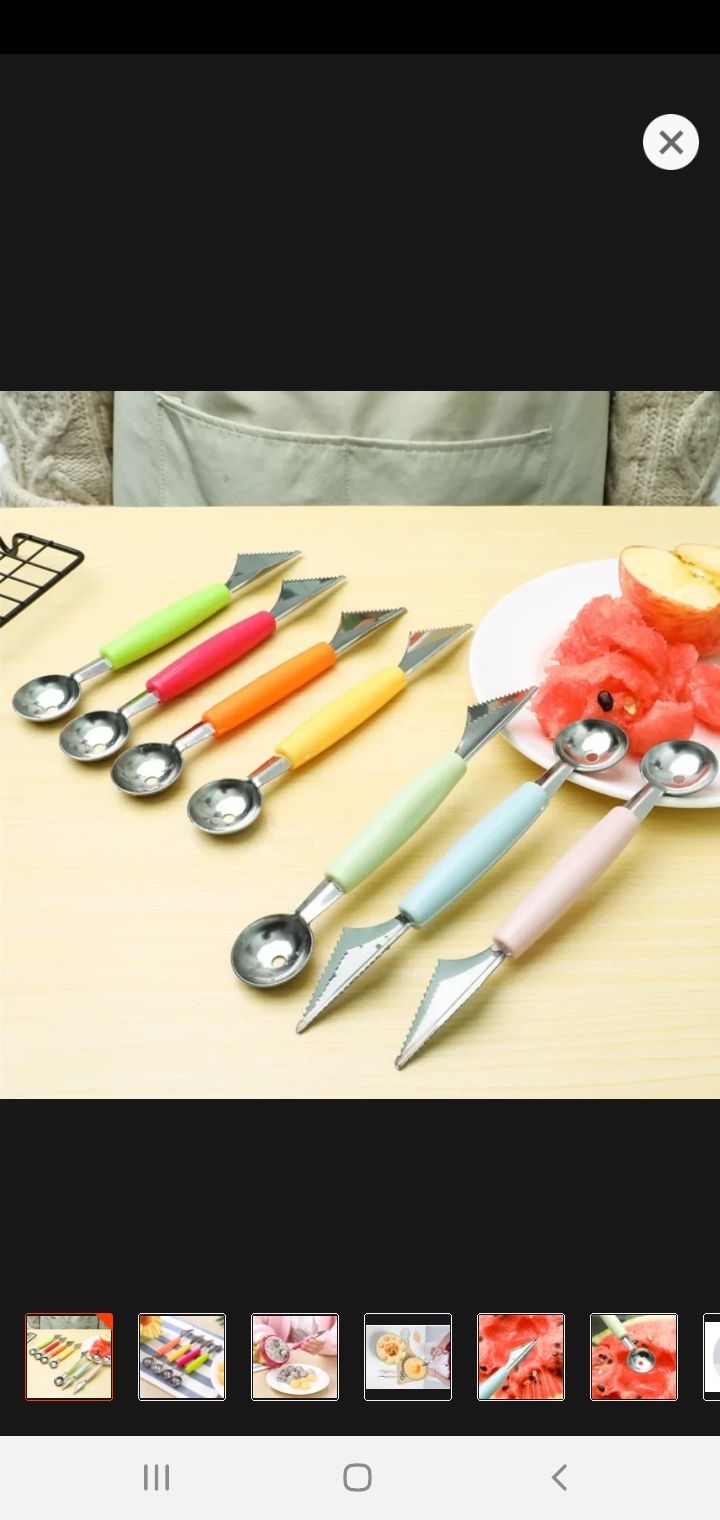 Fruit design cutter with scoop dual sided. 
