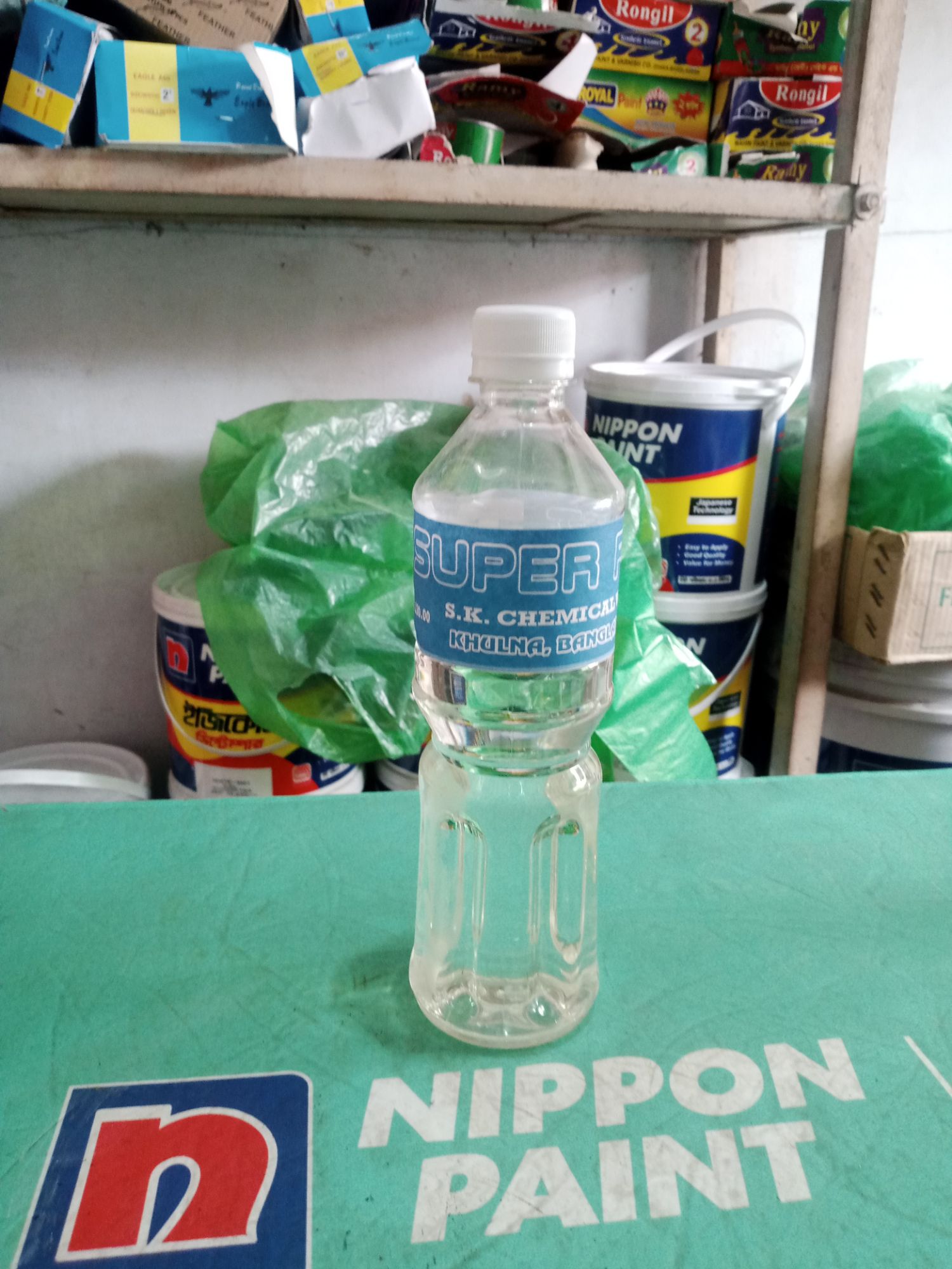 Thinner T6 Use With Enamel Paint, Random Local Brand, 500ml , 1 Ltr. 