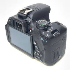 Canon EOS 760D Digital SLR Camera 5 fps continuous shooting, APS-C CMOS sensor, 24.2 Megapixel - Body Only Black. 