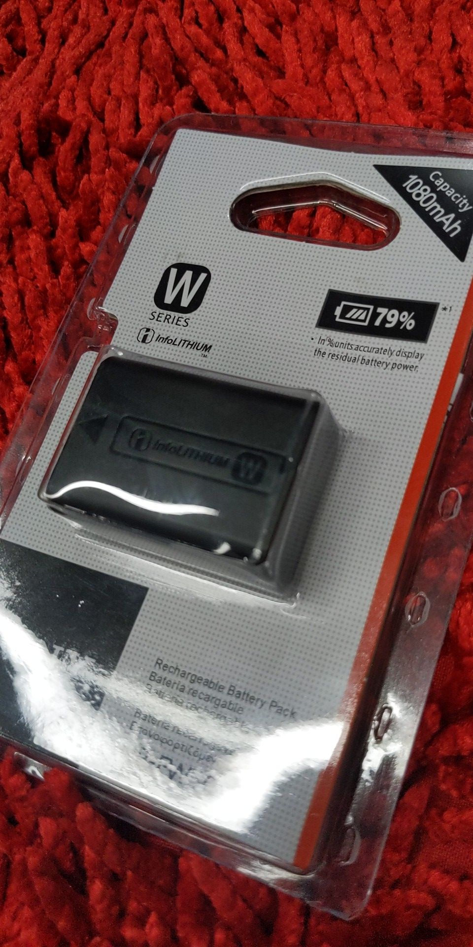 Sony NP-FW50 battery for a6000 / a6100/a6400/a6300 /a7ii. 