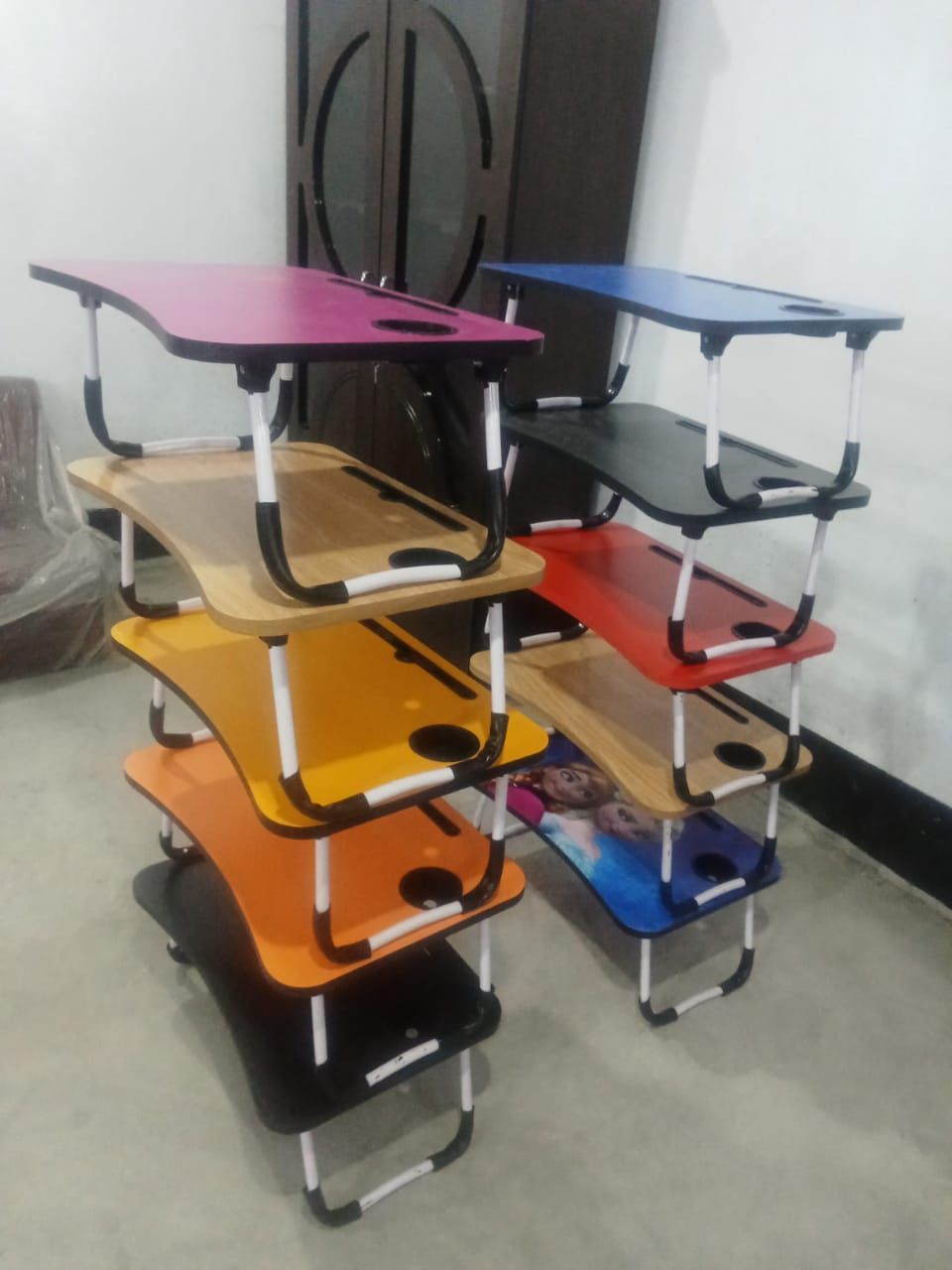 Foldable Laptop Table. 