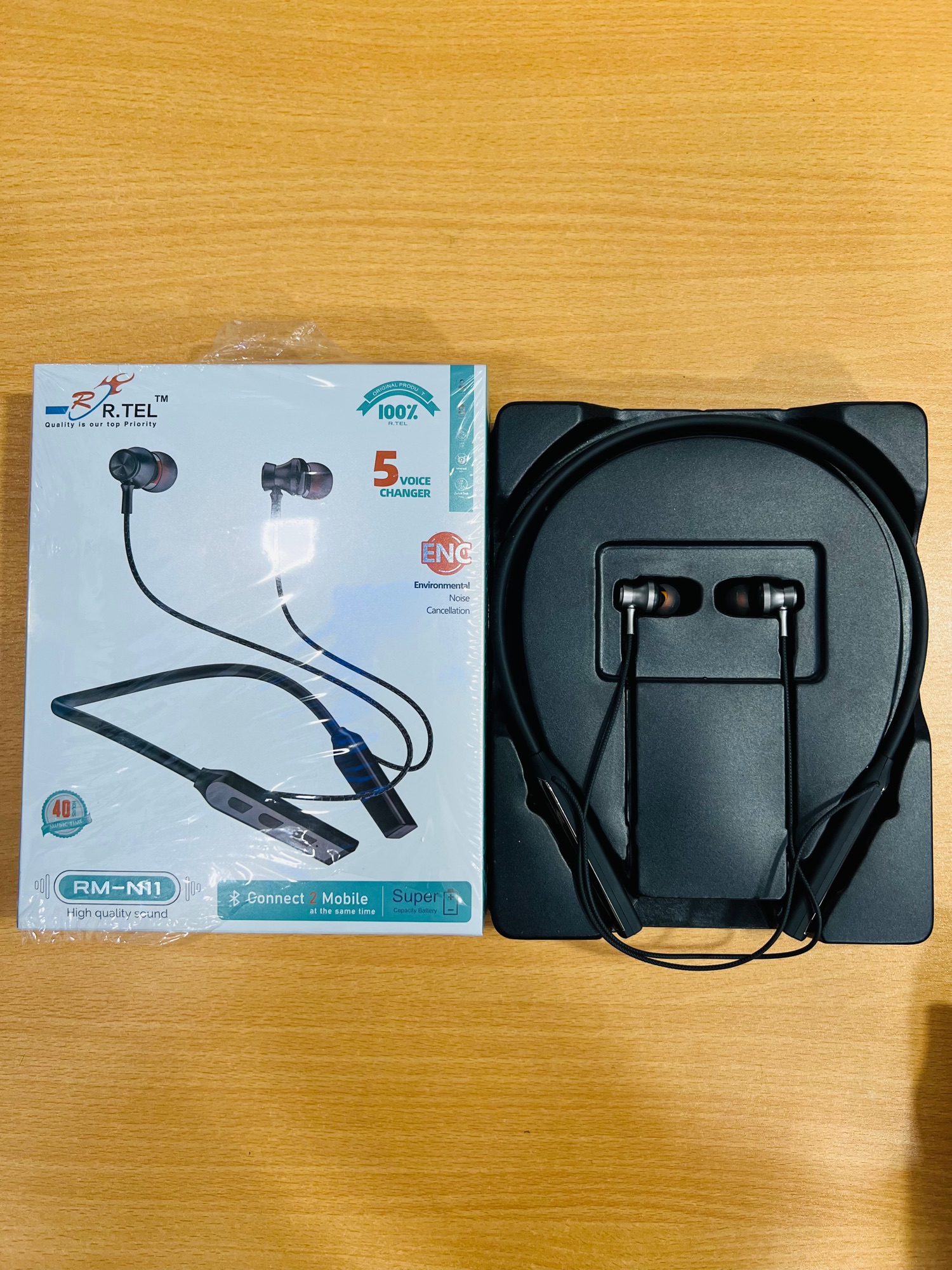 R Tel ENC Neckband RM-N11 40h music time and 5 voice changer mode. 