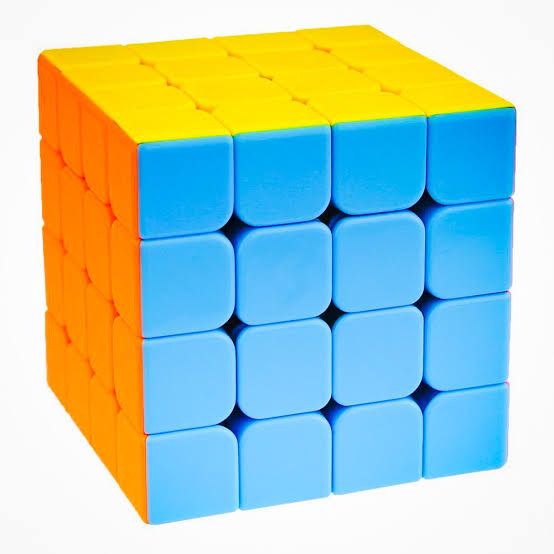 4x4x4 rubik's cube puzzle game solver. 