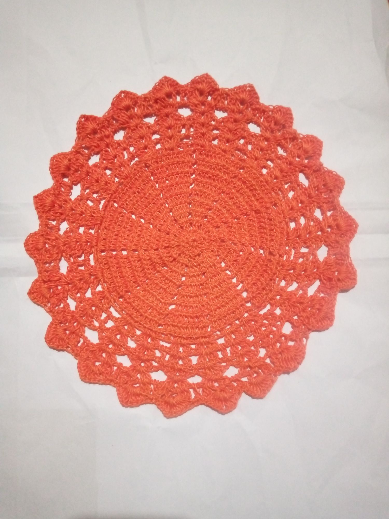 Kushikata Table mat 9 ins. round 1 piece. (Include gift- 3 item seeds). You can choice any colour.