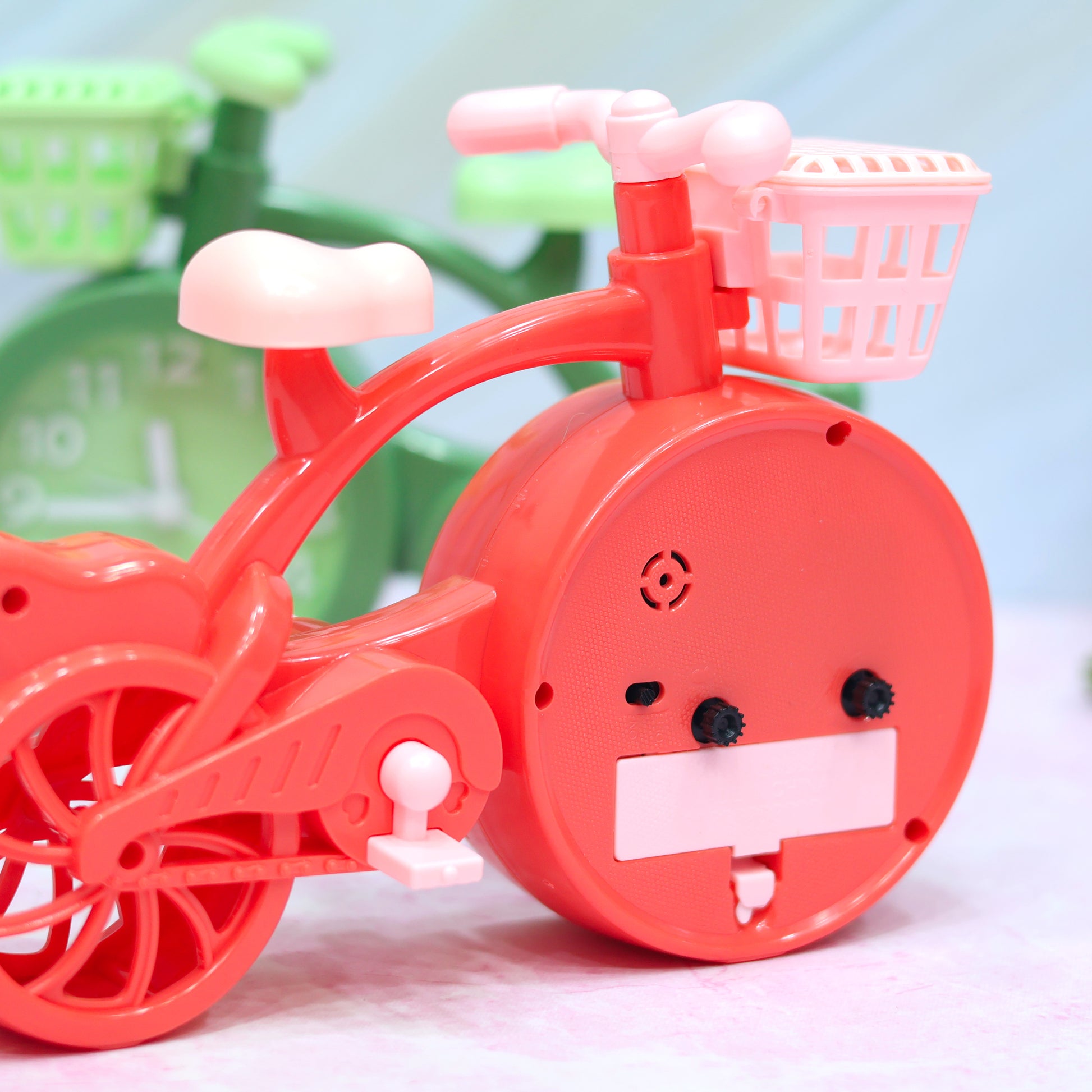 Creative Bicycle Alarm Clock Bicycle Design Cute Alarm Clock with basket


These cool and funky alarm clocks designed in the shape of a bicycle. And with a small basket, which you can open and put some small stuff as well, operated on a AA battery, multip. 