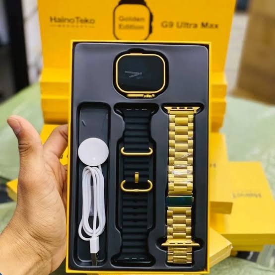 G9 Ultra Pro Gold Smart Watch with 2 Straps Men Ultra Series 9 NFC Bluetooth Call Watch for IOS&Android Phone. 