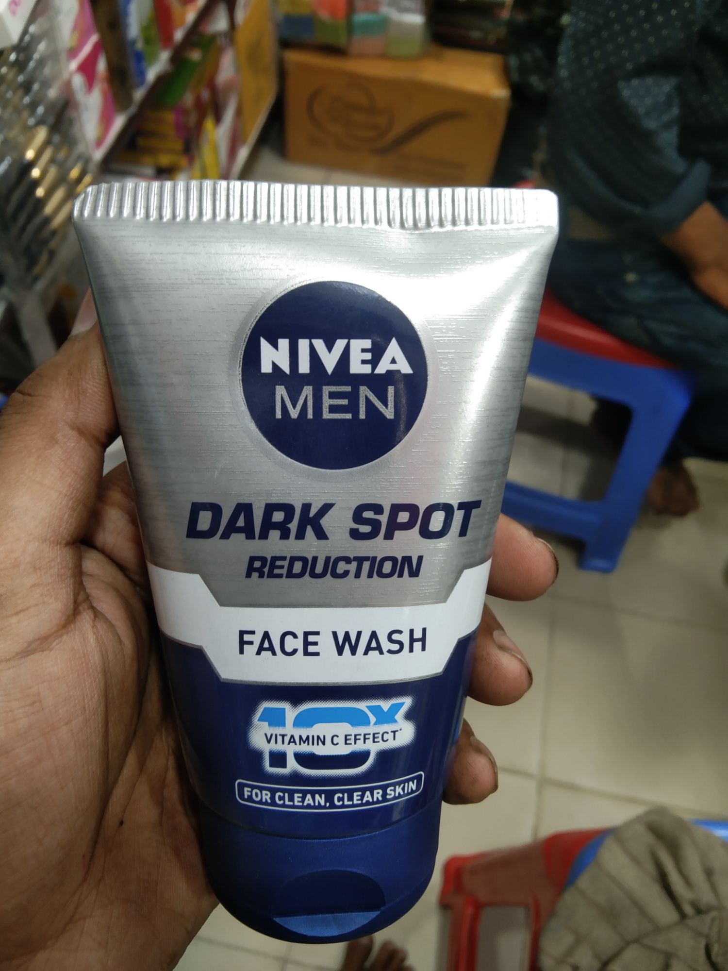 Nivea Men Dark Spot Reduction Face Wash (10x Whitening), 100 ML
