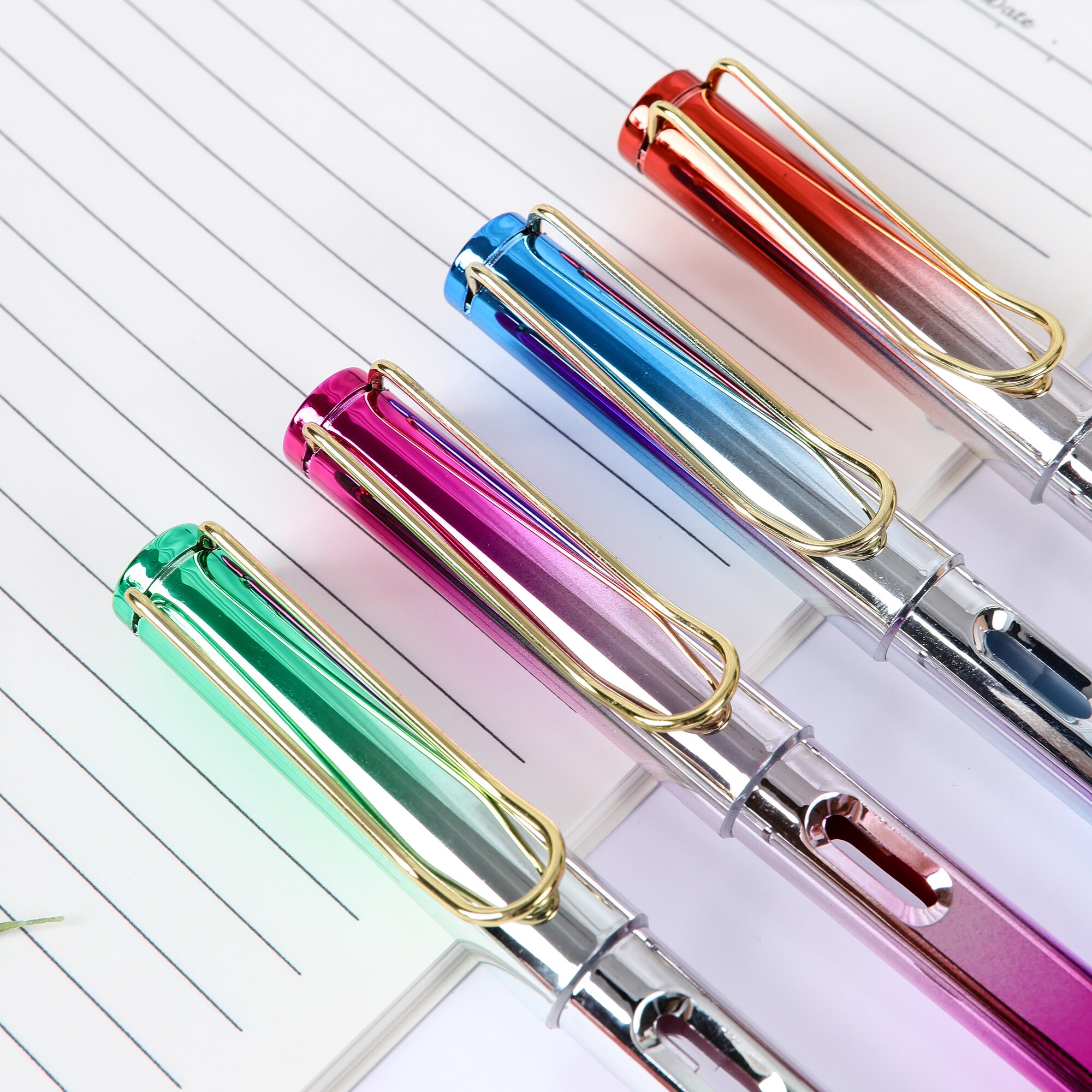1 Pce Fountain Pen with 4 Replacable Black Ink Set EF 0.5MM Nib Writing Pens Fashion Gradient Color School Office Supplies. 
