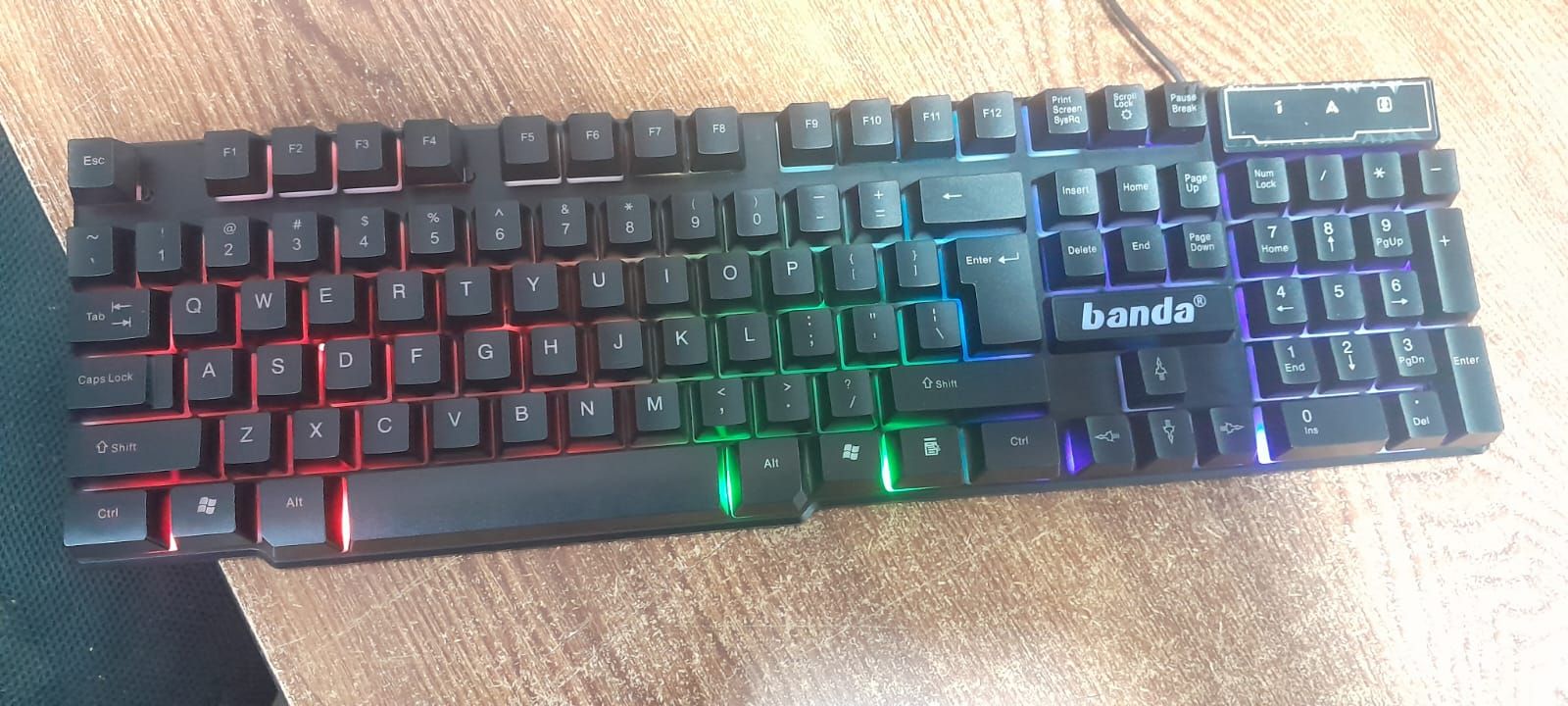 Banda LDKAI 832 USB Gaming Keyboard LED And Mouse - Black. 
