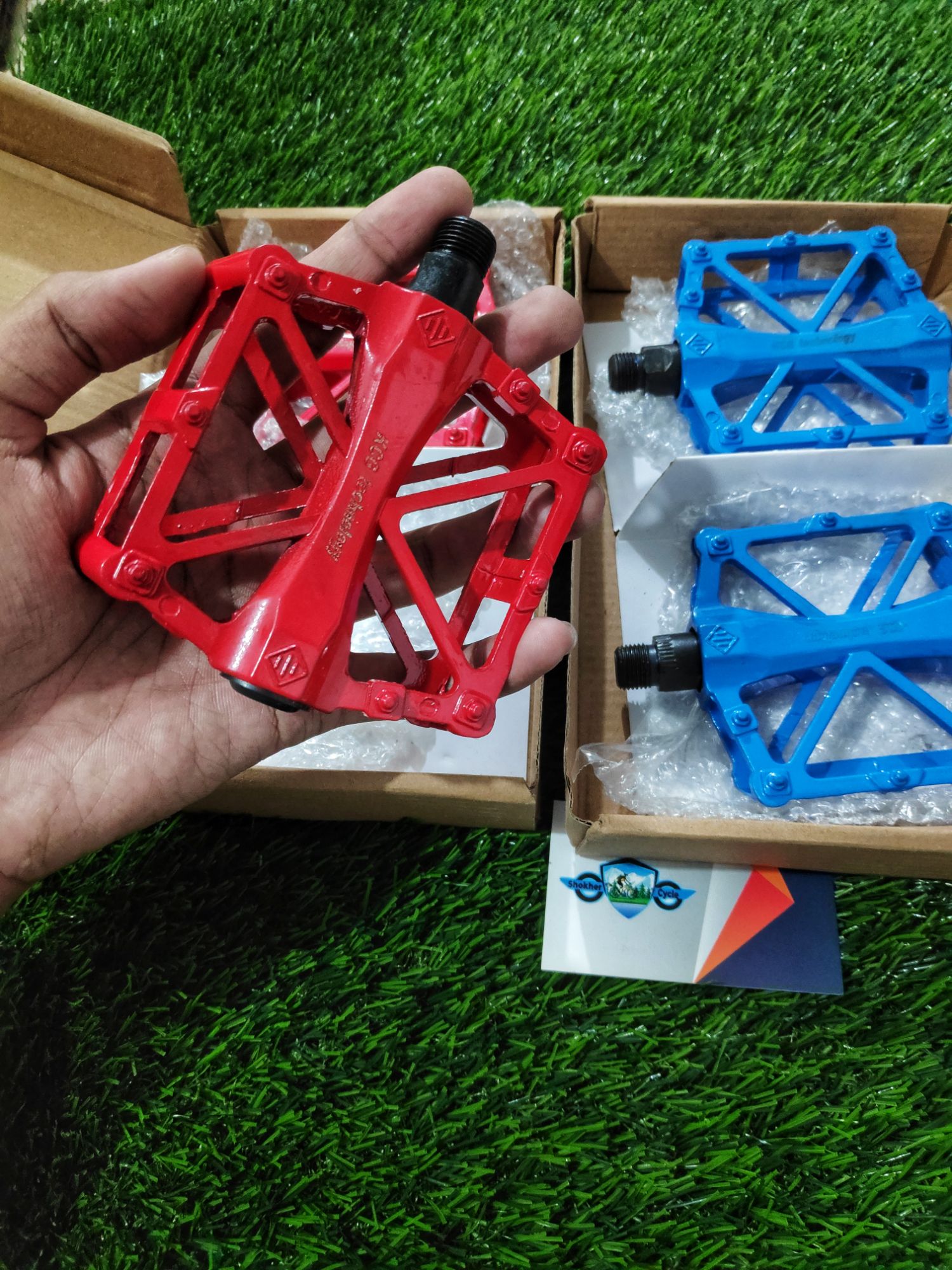 Bicycle Aluminum Ctancto X Shapped paddle. 