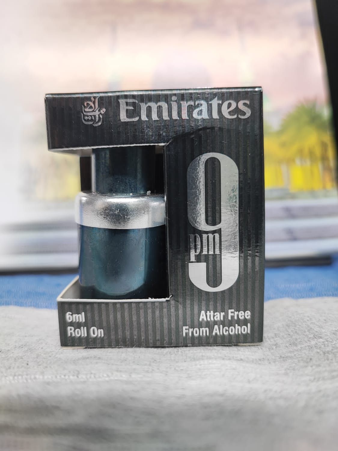 Emirates 9 pm 6 ml roll on Attar. 