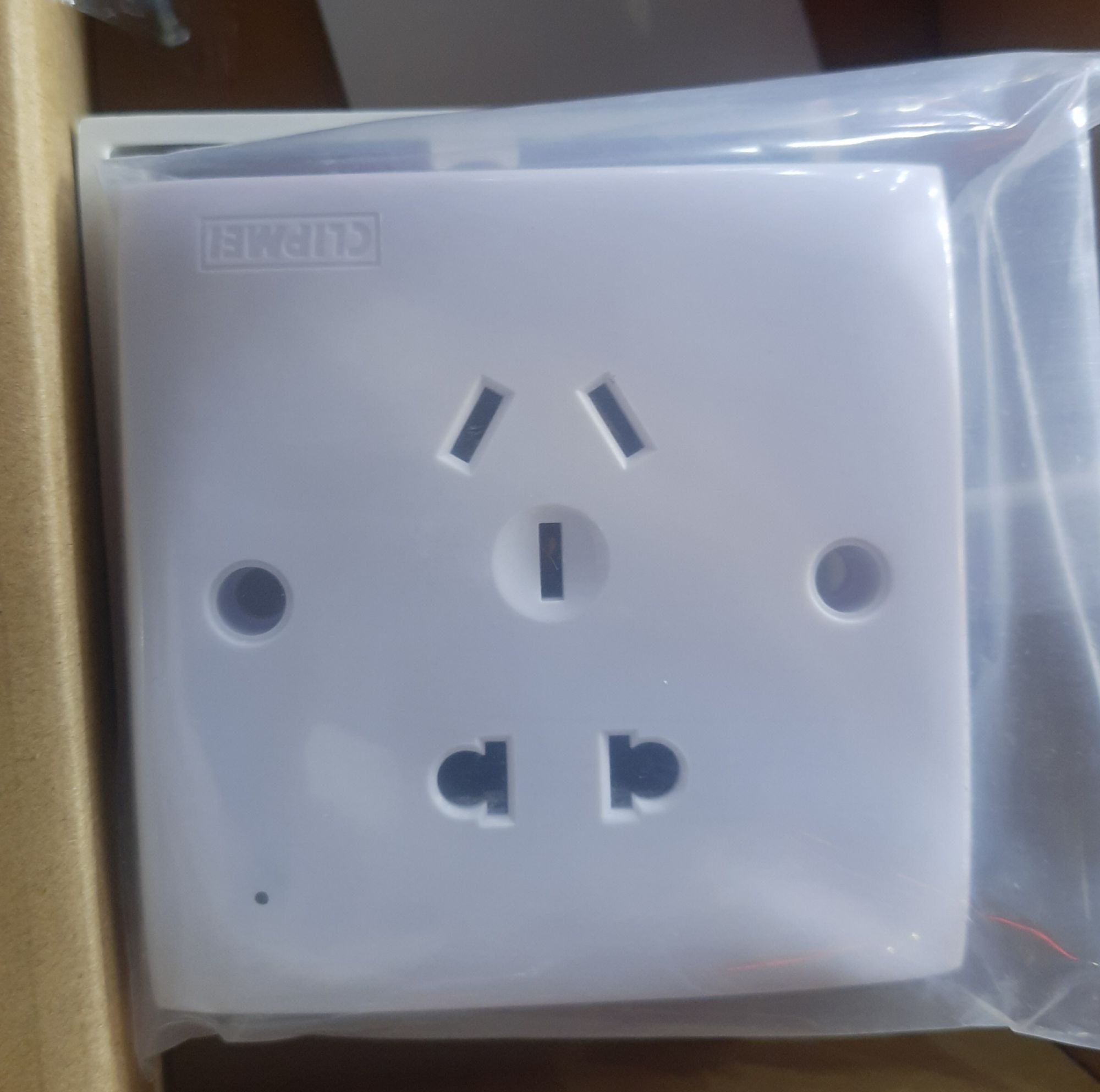 Wifi Ip 1080p Camera Dvr Wall Plug Socket Video Record Cctv Wall Camera. 