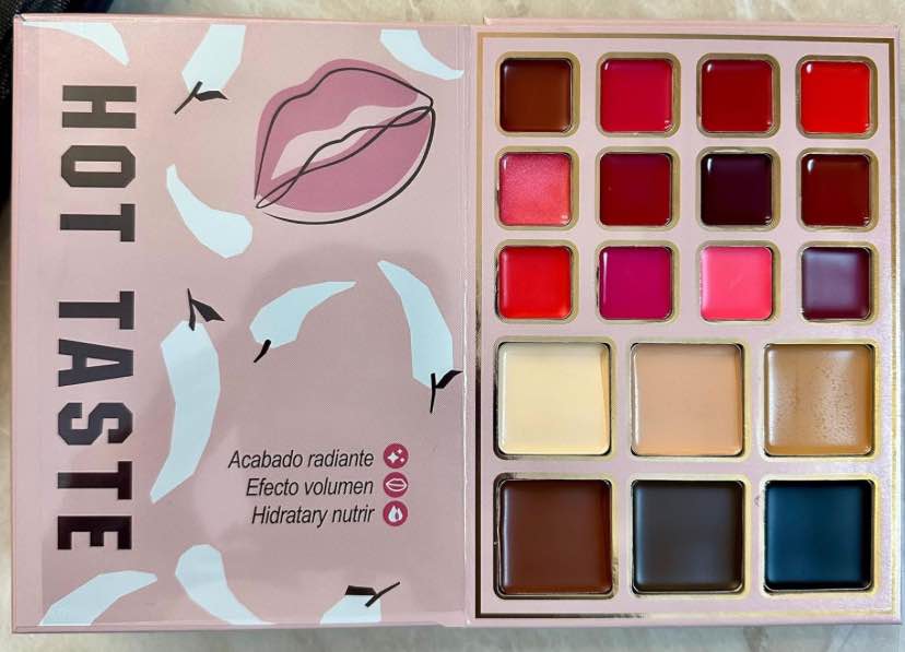 NYLI Professional IGOODCO 5-in-1 Makeup Book Kit: Comprehensive Palette with All-in-One Glitter & Matte Eyeshadows, Highlighter, Blush, Contour, Lip Colors, and Eyebrow Enhancers (Multicolor). 