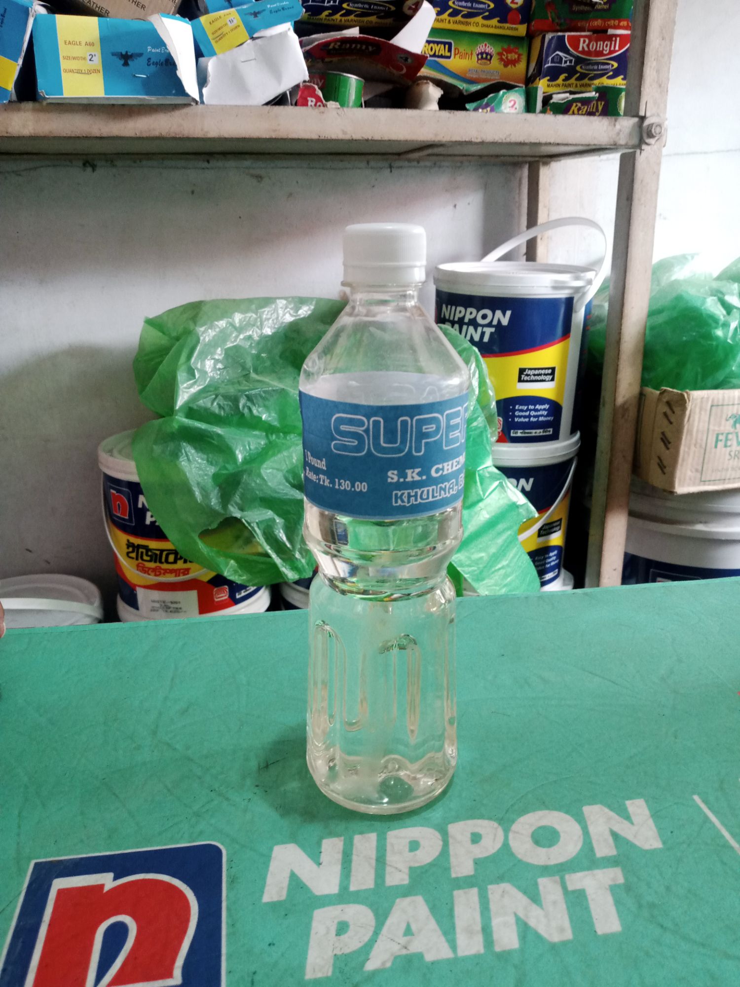 Thinner T6 Use With Enamel Paint, Random Local Brand, 500ml , 1 Ltr. 