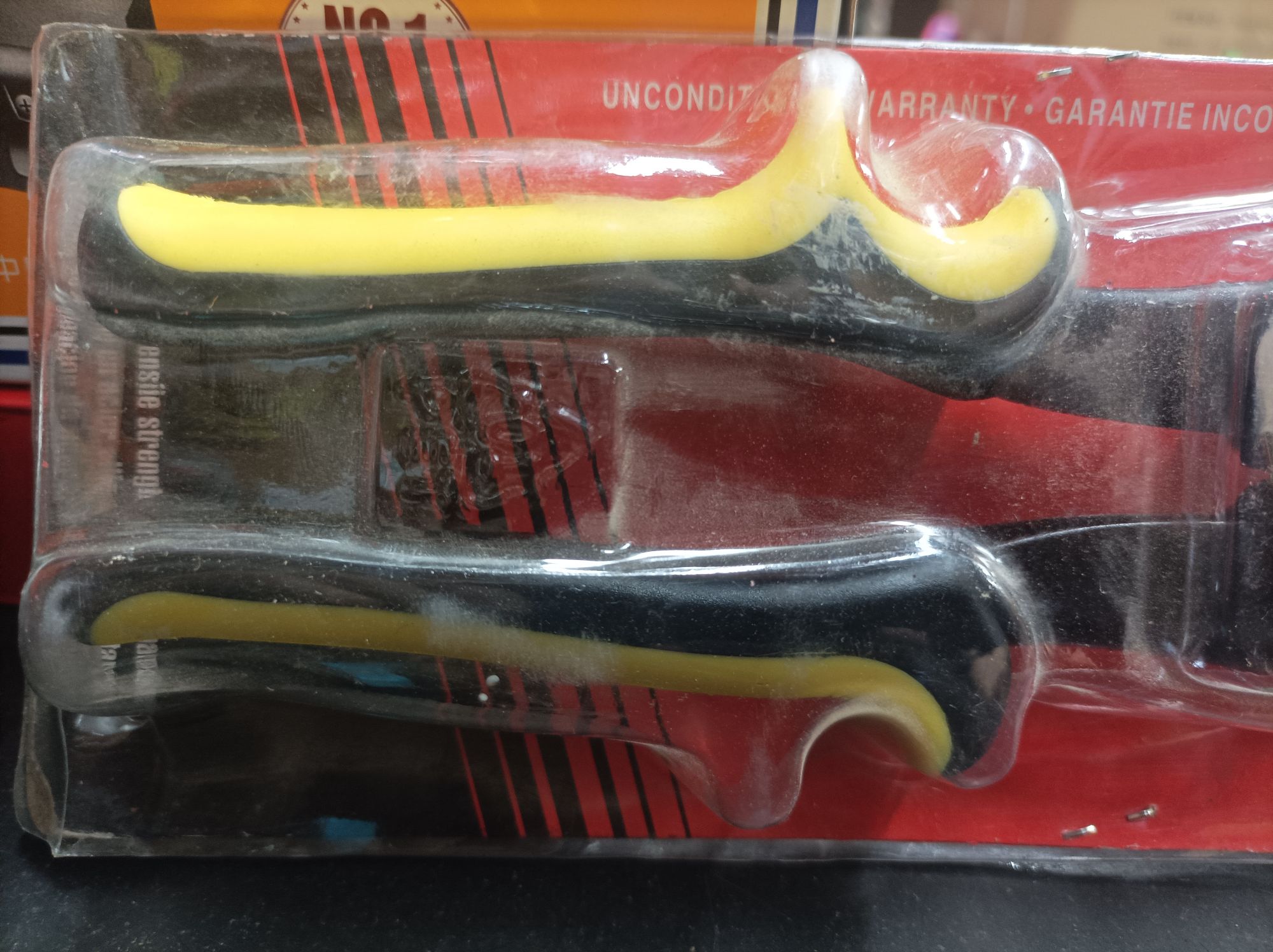 Performance Tool 
Center Cut Aviation Tin Snip professional high quality. 