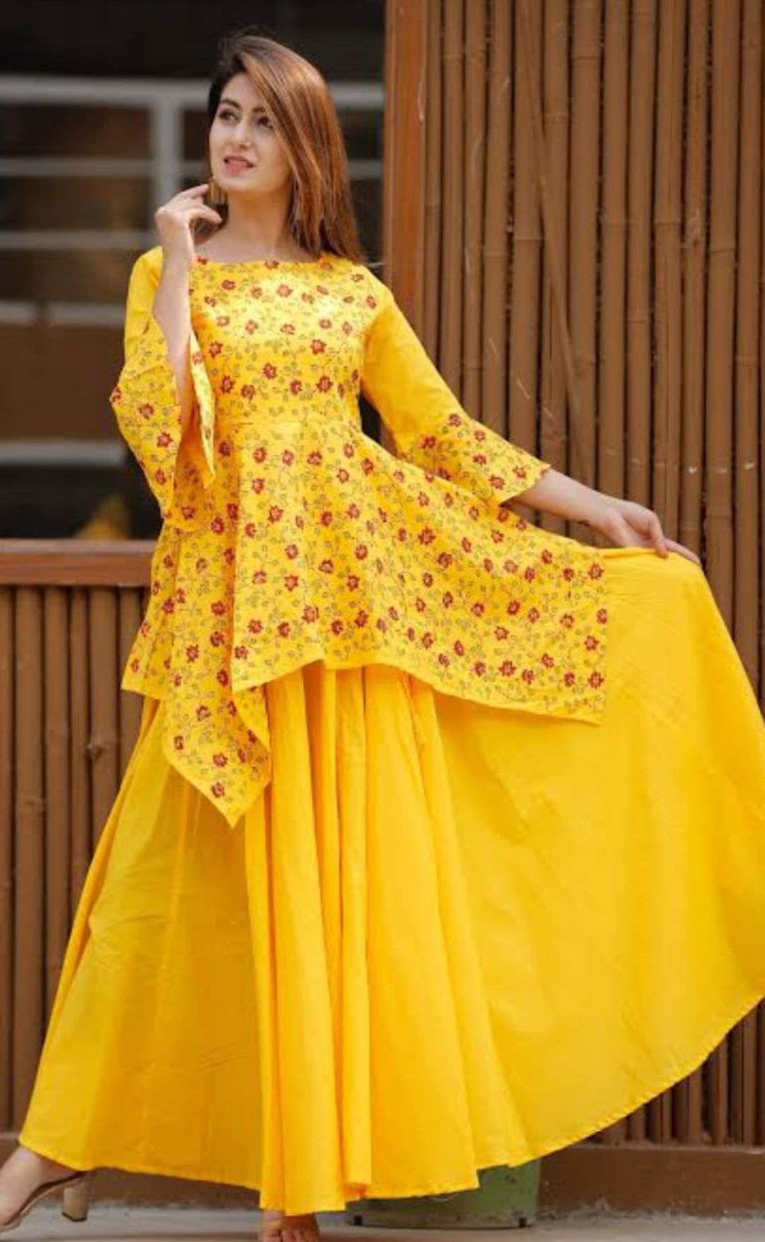 Holud Pori Dress Traditional Bengali Attire for Women