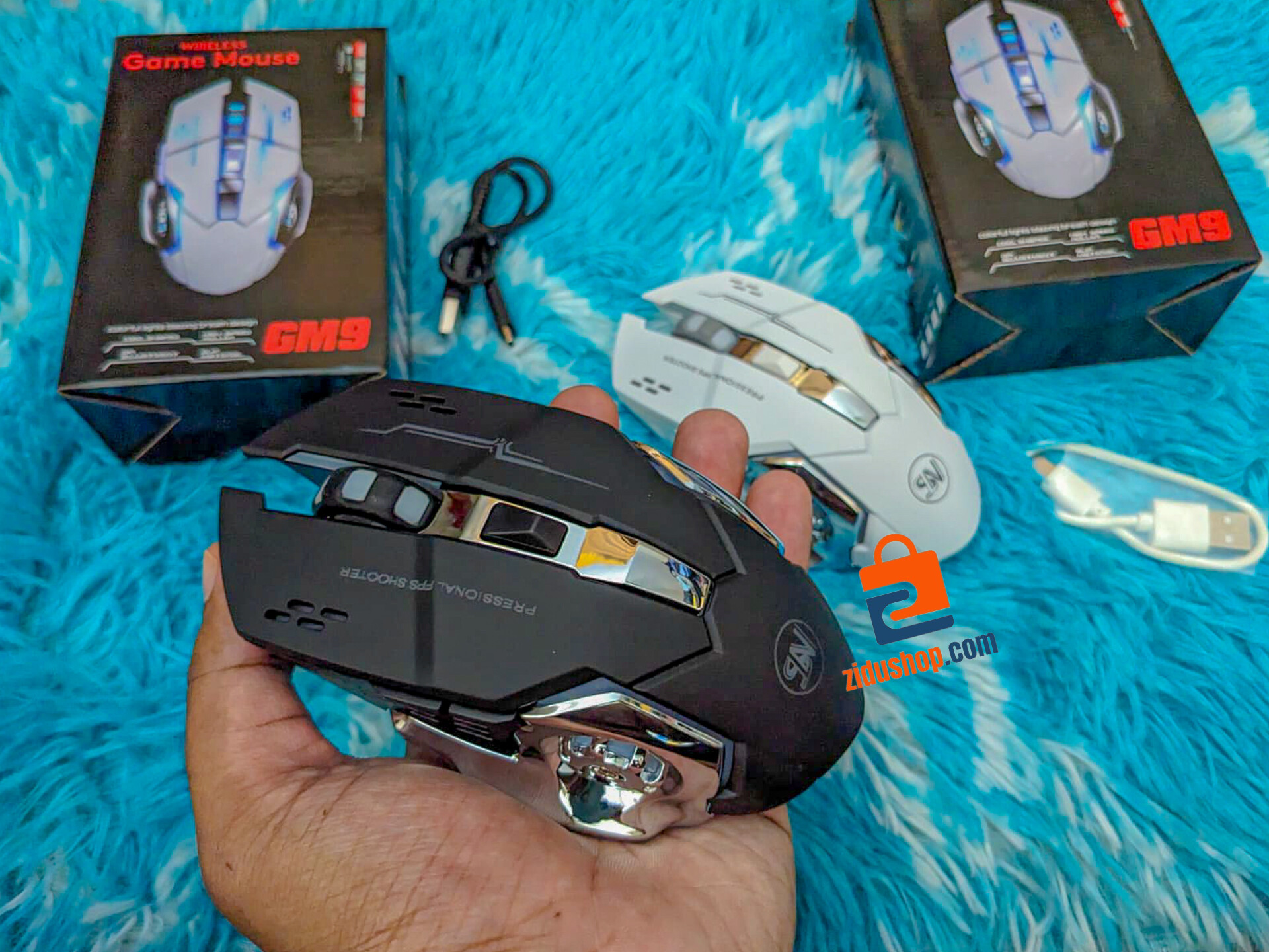 RECHARGABLE Wireless Gaming Professional Mouse RGB For IOS Android Mac & Computer Laptop. 